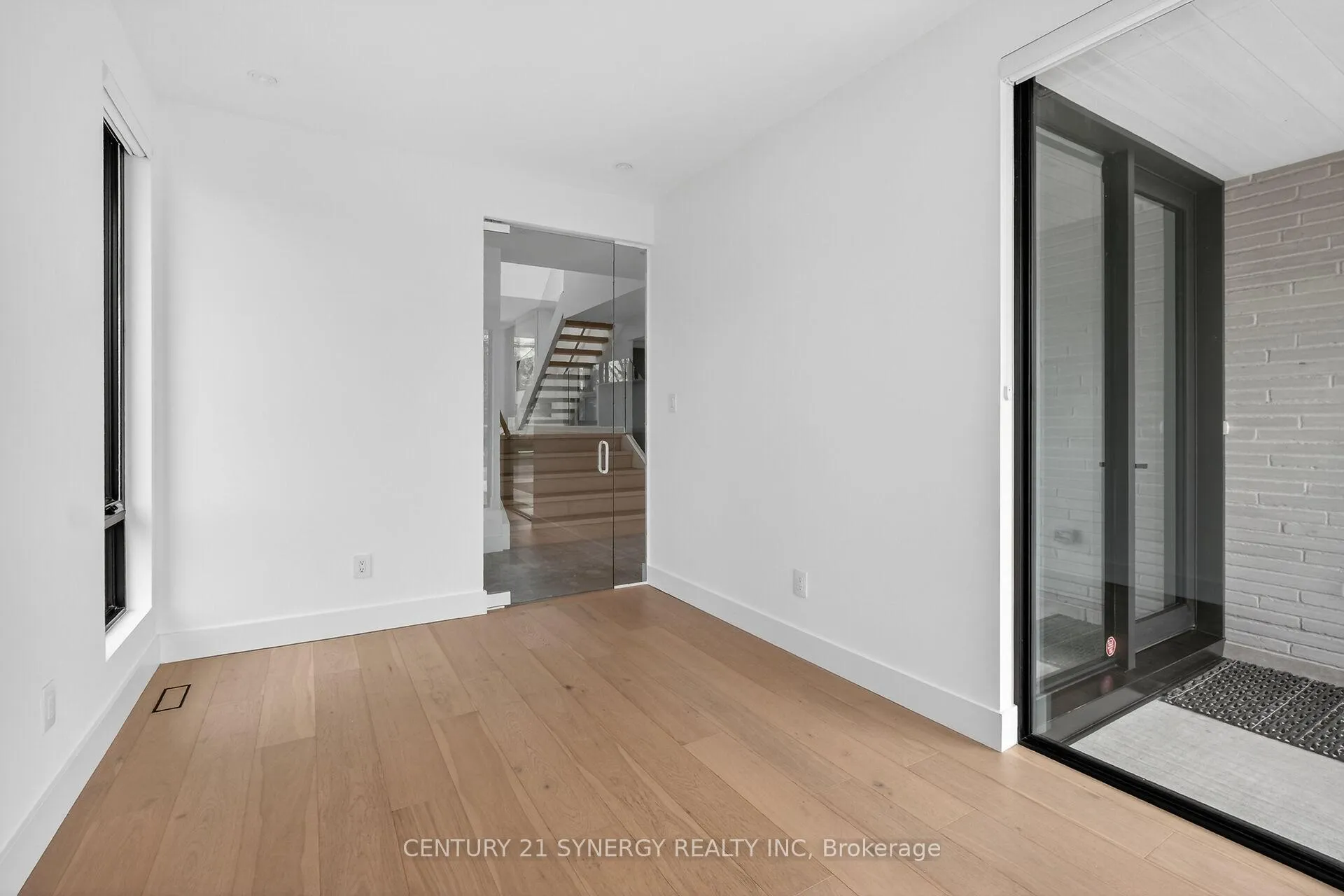 Photo 7 of 45 Inverness Avenue, Ottawa, Borden Farm/Stewart Farm/Carleton Heights/Parkwood Hills — HOMEH