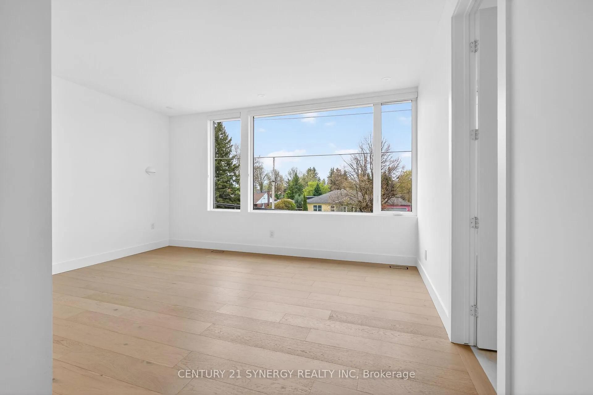 Photo 29 of 45 Inverness Avenue, Ottawa, Borden Farm/Stewart Farm/Carleton Heights/Parkwood Hills — HOMEH