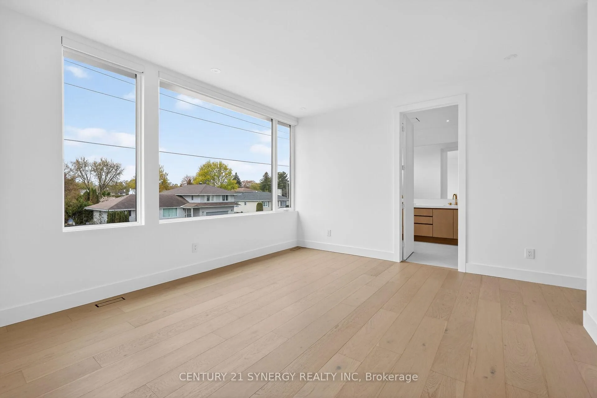 Photo 31 of 45 Inverness Avenue, Ottawa, Borden Farm/Stewart Farm/Carleton Heights/Parkwood Hills — HOMEH