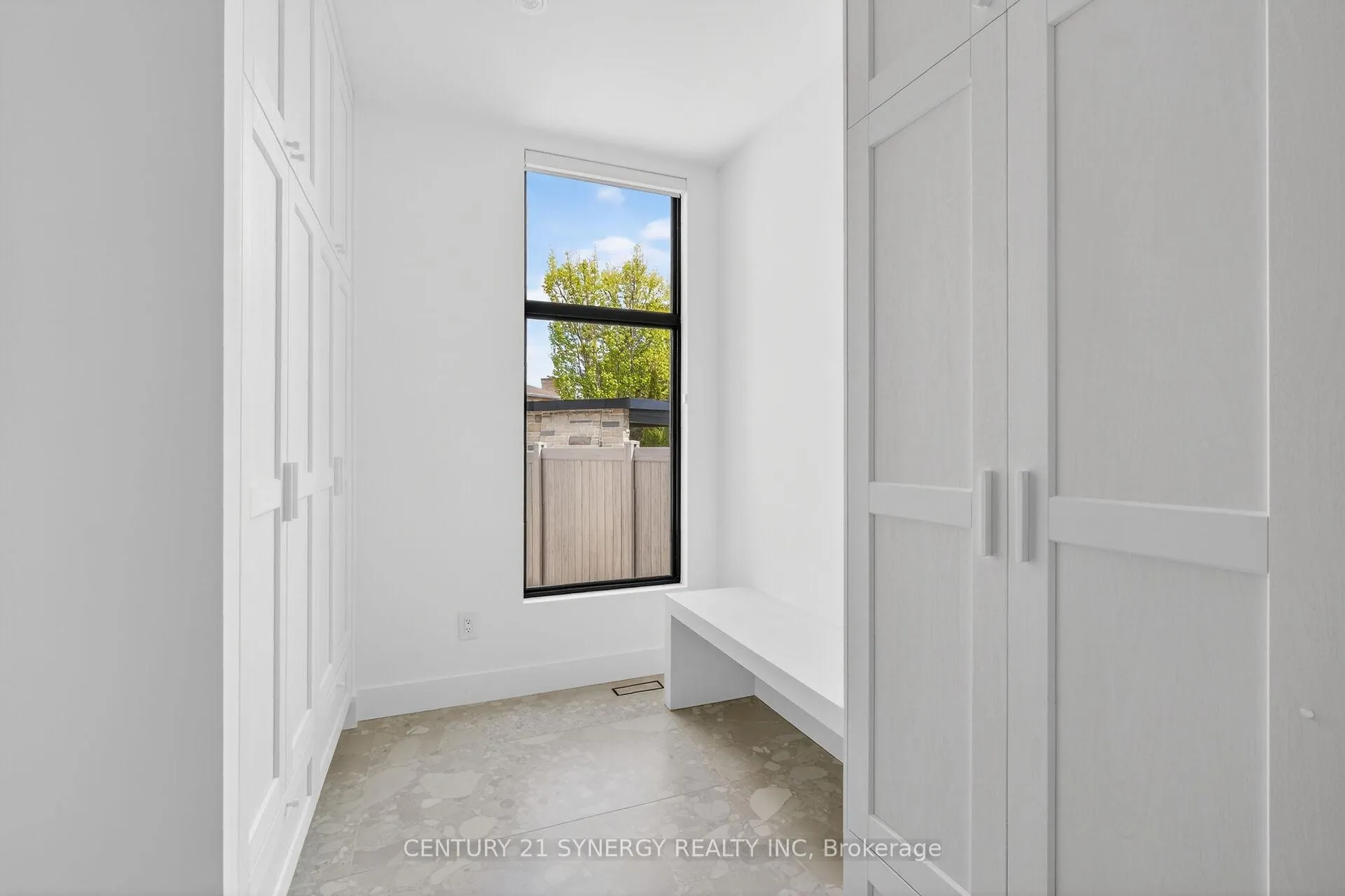 Photo 37 of 45 Inverness Avenue, Ottawa, Borden Farm/Stewart Farm/Carleton Heights/Parkwood Hills — HOMEH