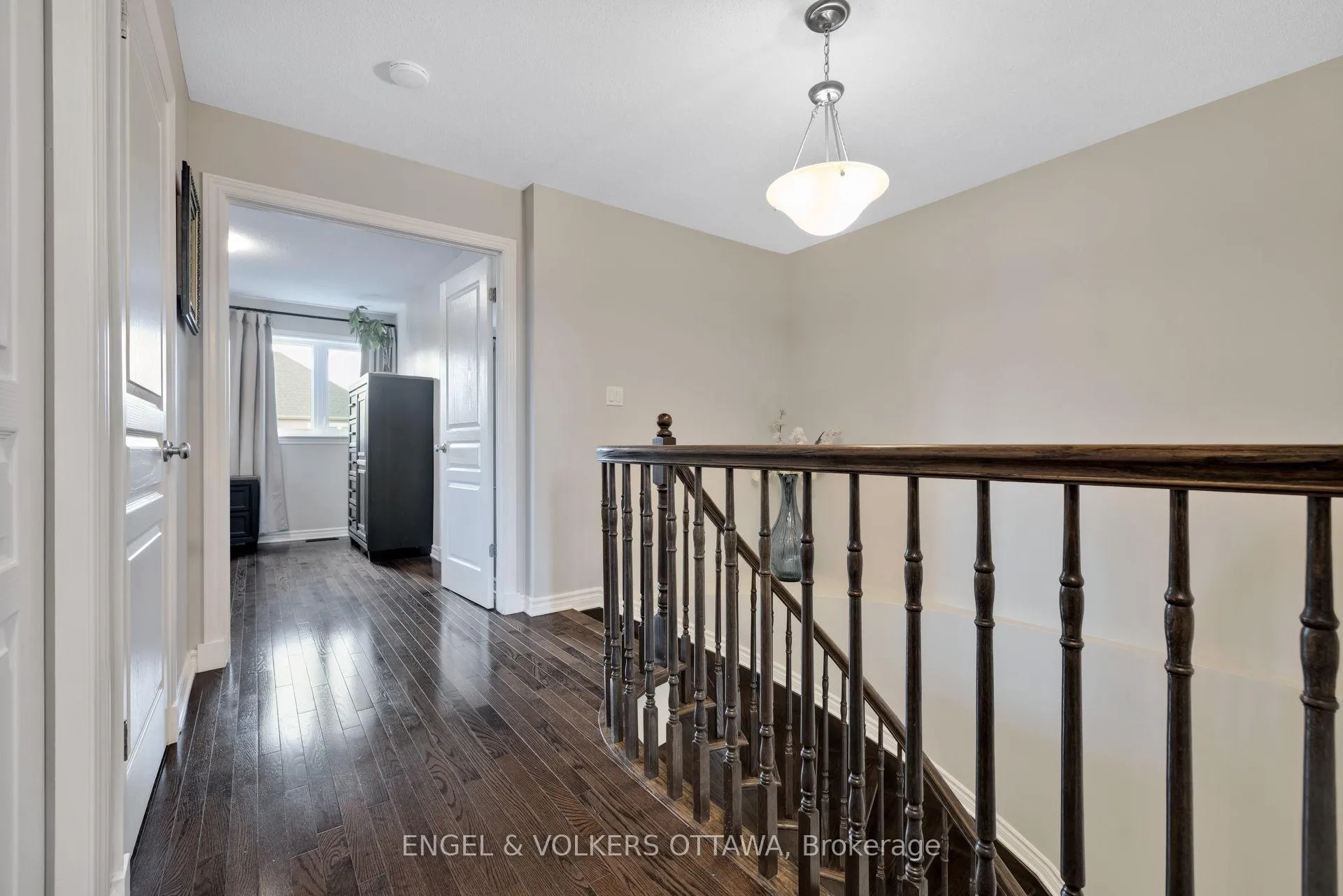 Photo 23 of 425 Cooks Mill Crescent, Ottawa, Riverside South — HOMEH