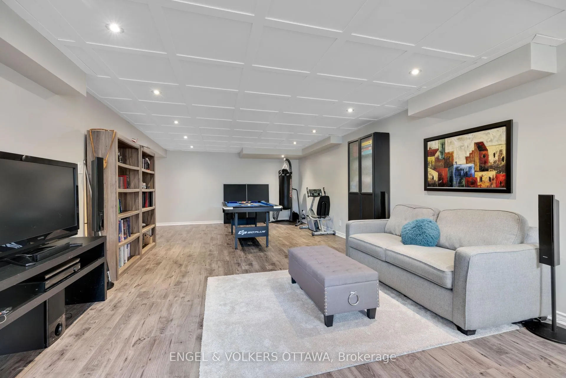 Photo 37 of 425 Cooks Mill Crescent, Ottawa, Riverside South — HOMEH
