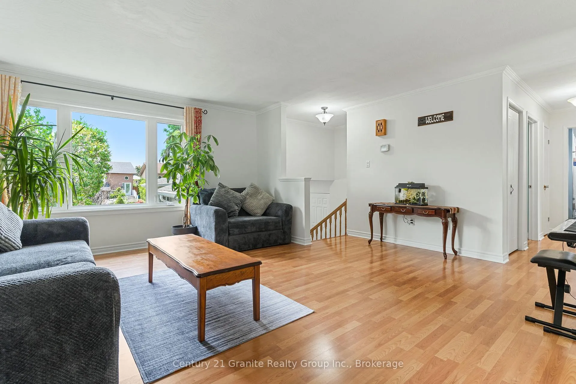 Photo 12 of 4 Birch Crescent, Kawartha Lakes, Bobcaygeon — HOMEH