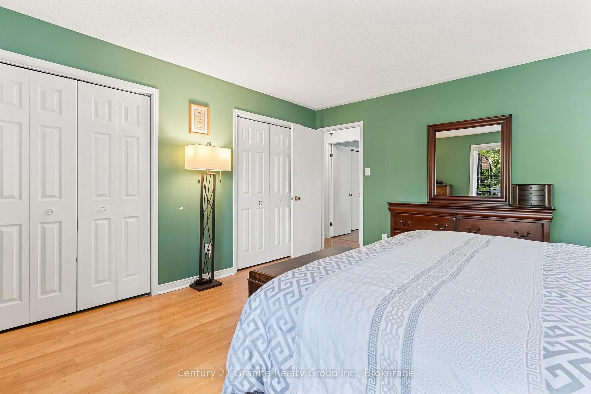 Photo 25 of 4 Birch Crescent, Kawartha Lakes, Bobcaygeon — HOMEH