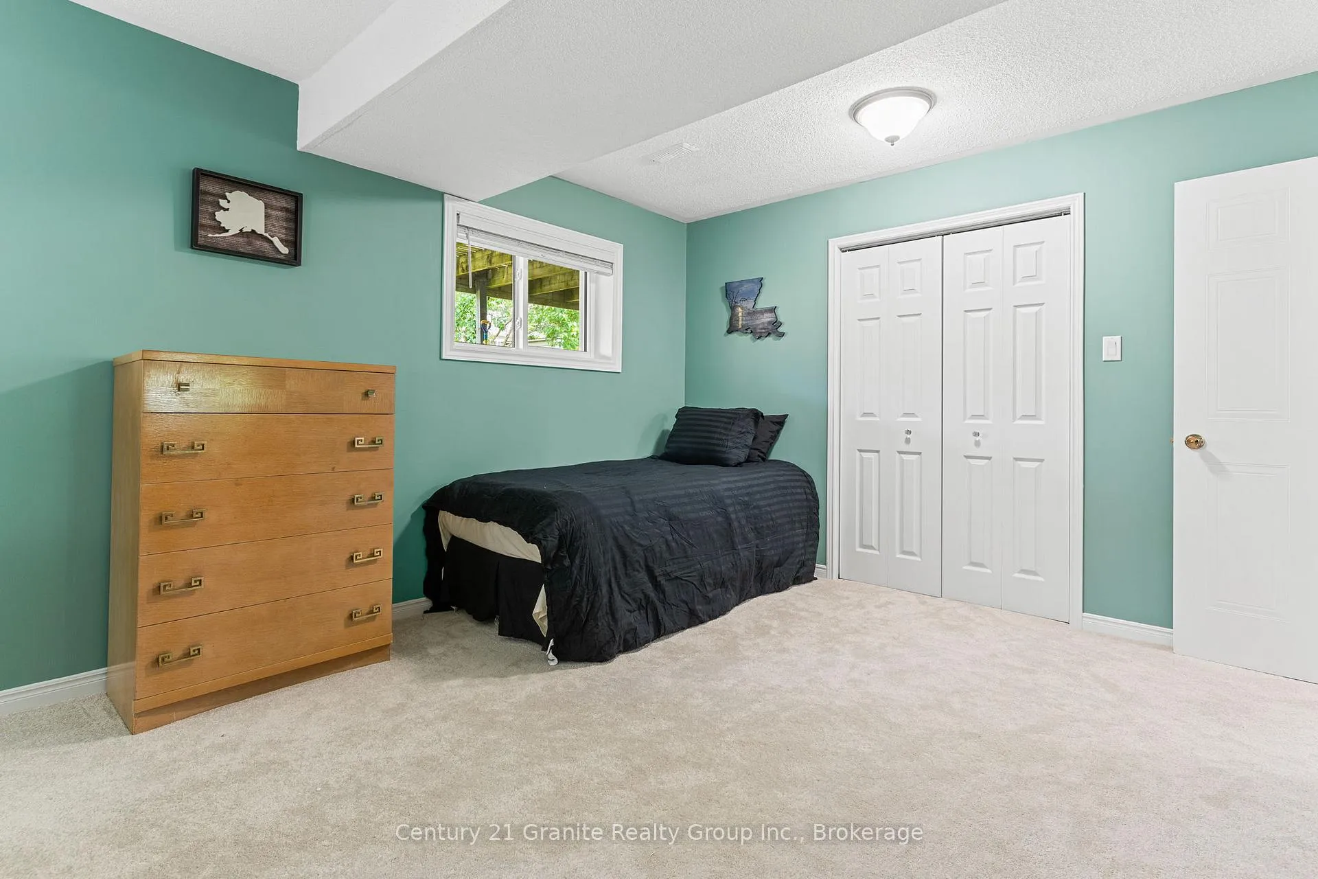 Photo 37 of 4 Birch Crescent, Kawartha Lakes, Bobcaygeon — HOMEH