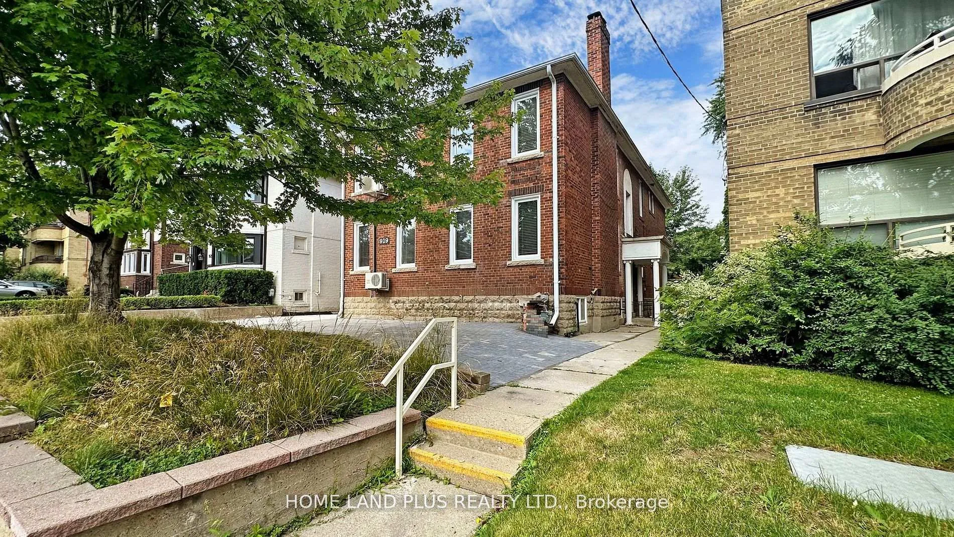 Photo 3 of Unit BSMT B, 919 Avenue Road, Toronto, Yonge-Eglinton — HOMEH