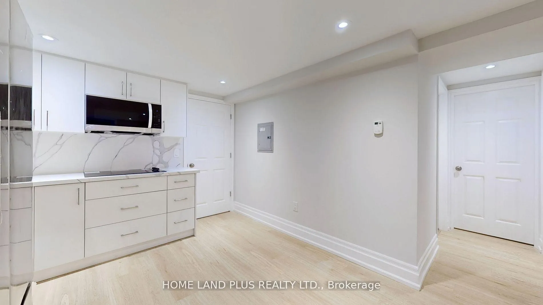 Photo 11 of Unit BSMT B, 919 Avenue Road, Toronto, Yonge-Eglinton — HOMEH