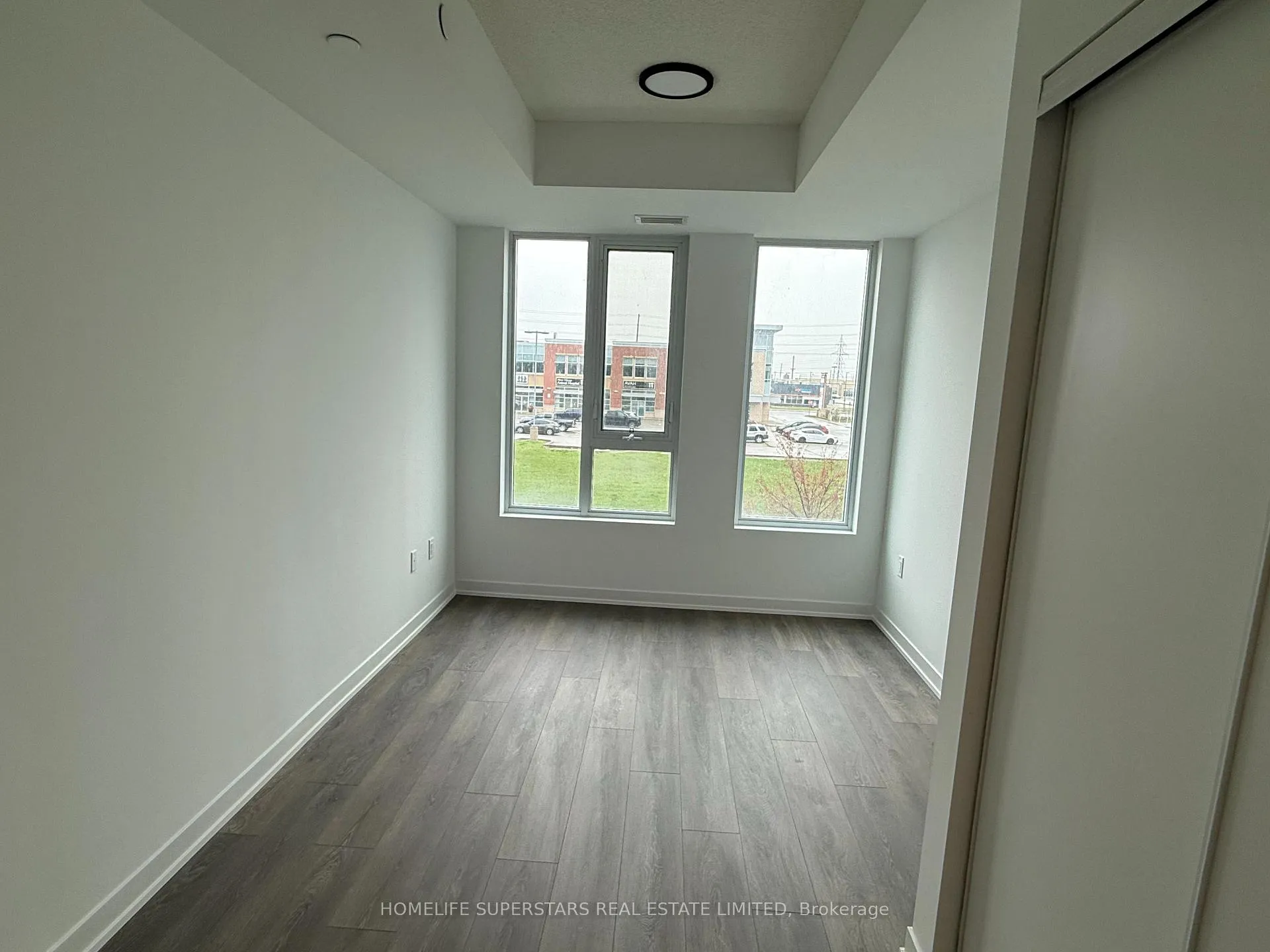 Photo 5 of Unit 225, 4853 Thomas Alton Boulevard, Burlington, Appleby — HOMEH
