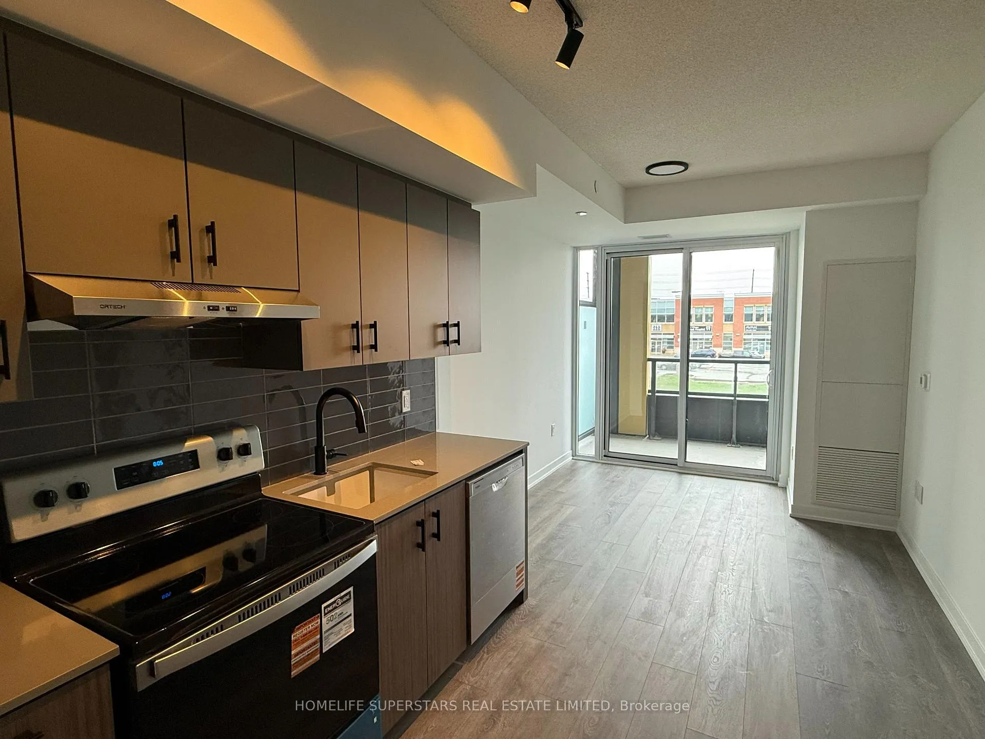 Photo 12 of Unit 225, 4853 Thomas Alton Boulevard, Burlington, Appleby — HOMEH