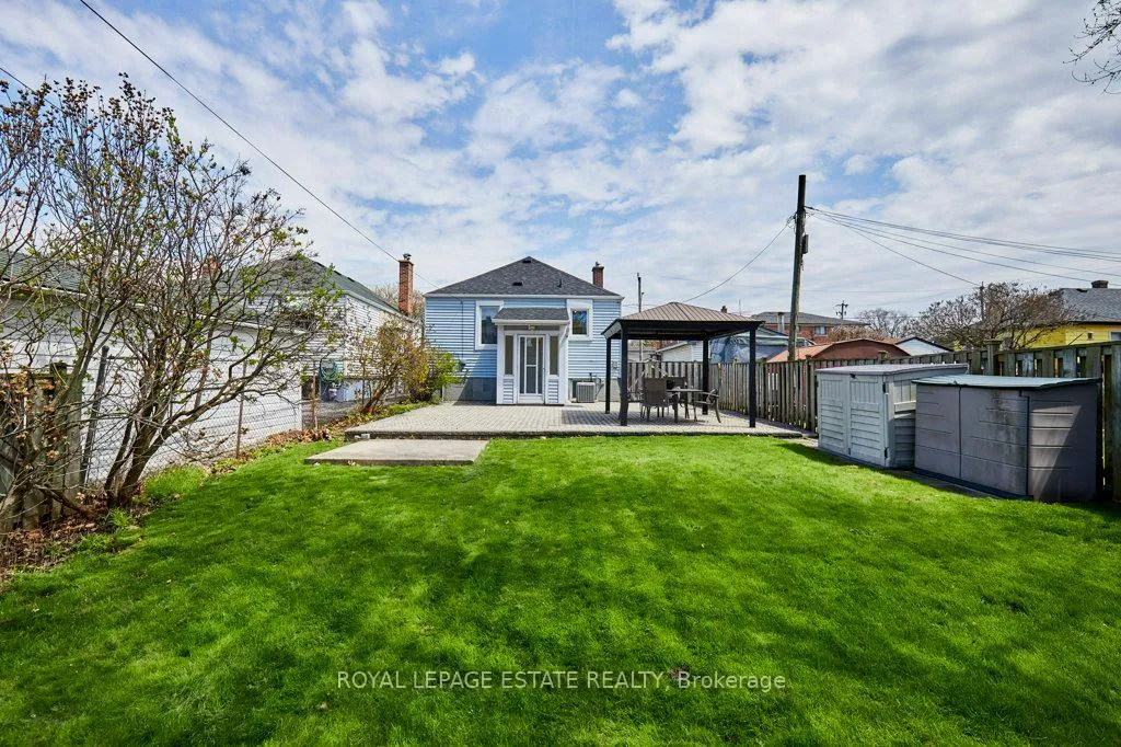 Photo 26 of 138 August Avenue, Scarborough, Oakridge — HOMEH