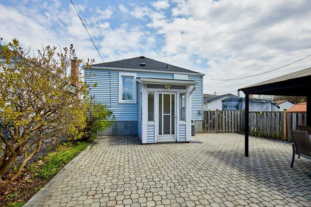 Photo 28 of 138 August Avenue, Scarborough, Oakridge — HOMEH