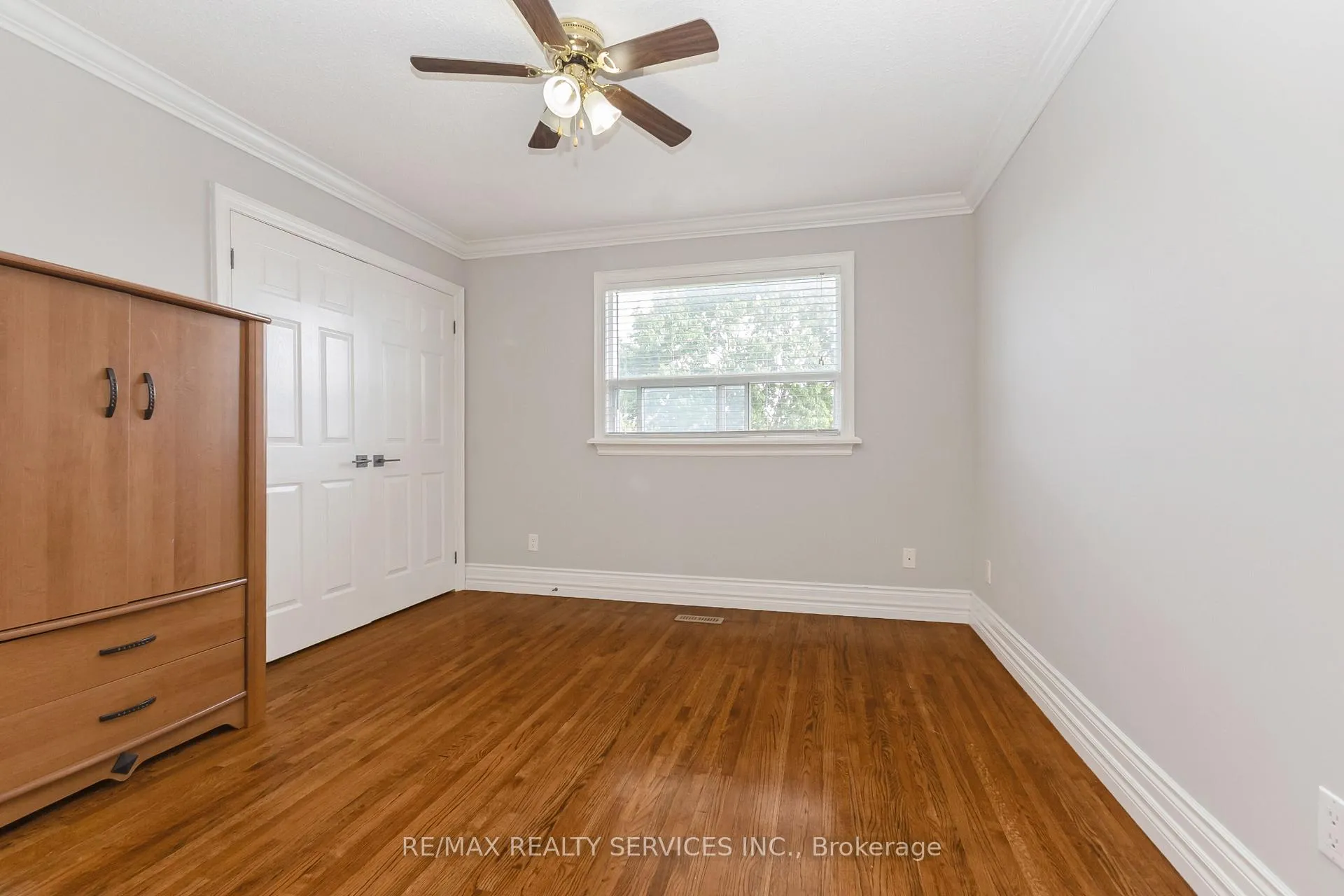 Photo 30 of 29 Chestnut Avenue, Brampton, Northwood Park — HOMEH
