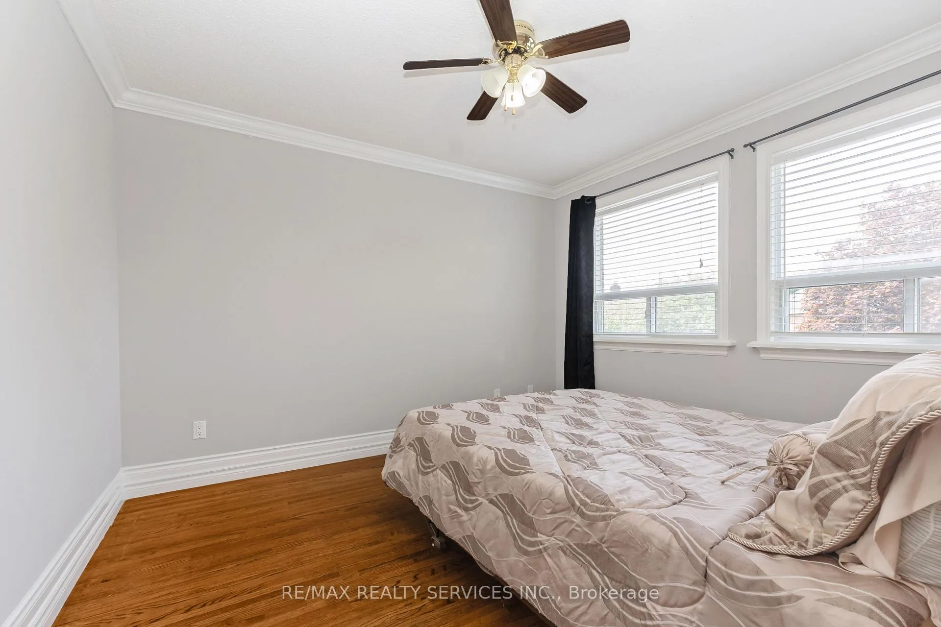 Photo 34 of 29 Chestnut Avenue, Brampton, Northwood Park — HOMEH