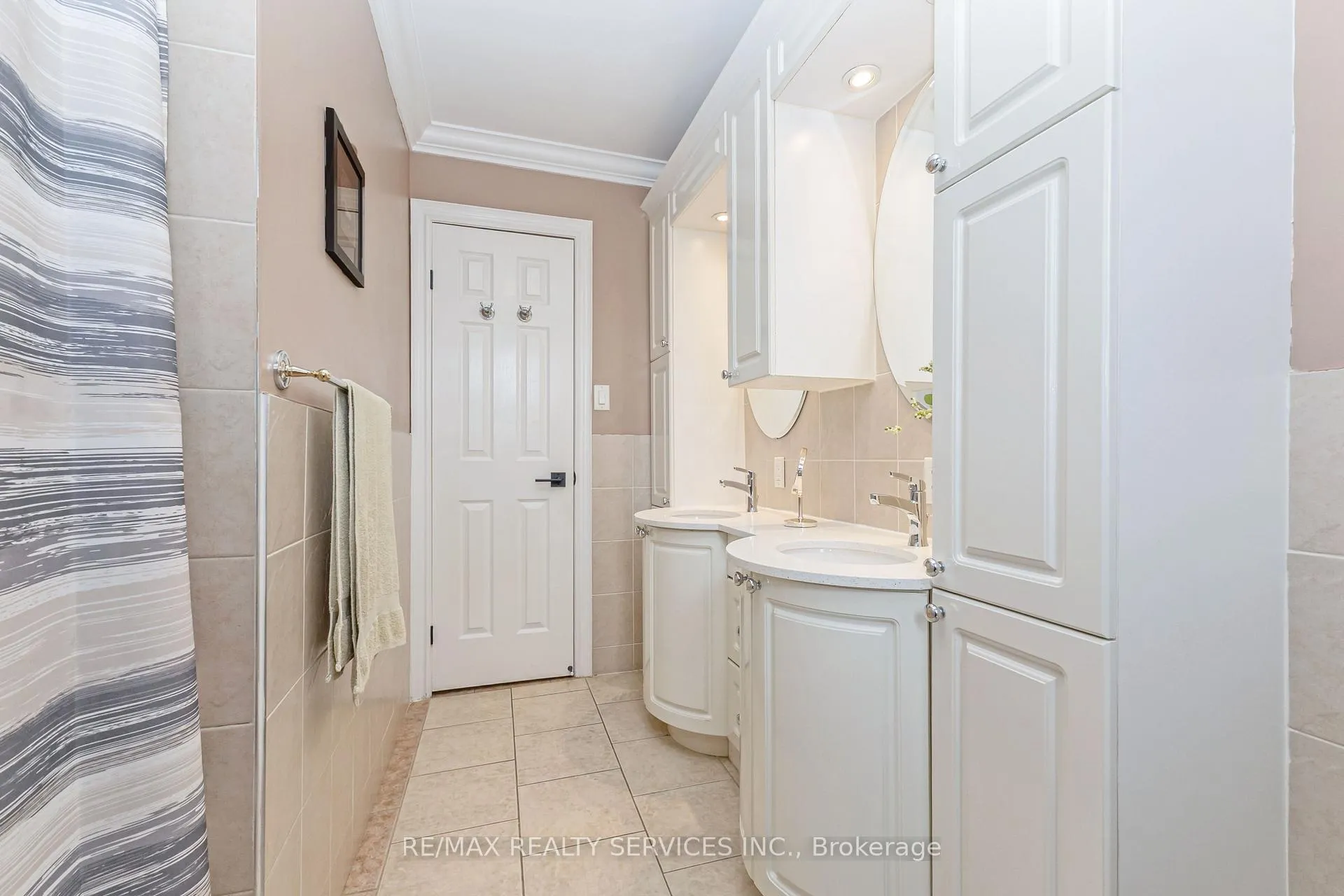 Photo 35 of 29 Chestnut Avenue, Brampton, Northwood Park — HOMEH