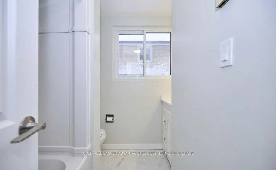 Photo 7 of Unit 1, 136 Wilton Avenue, Welland, Broadway — HOMEH