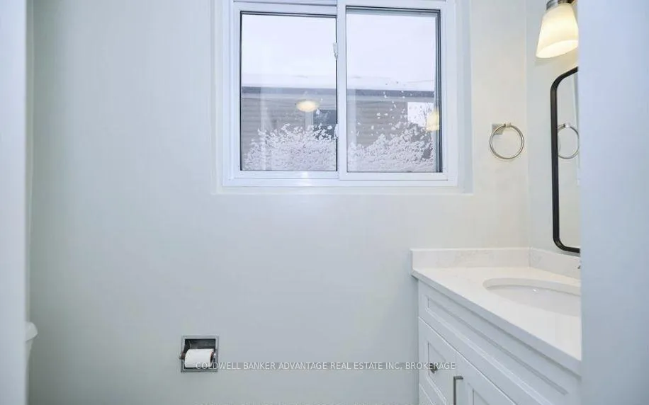 Photo 8 of Unit 1, 136 Wilton Avenue, Welland, Broadway — HOMEH