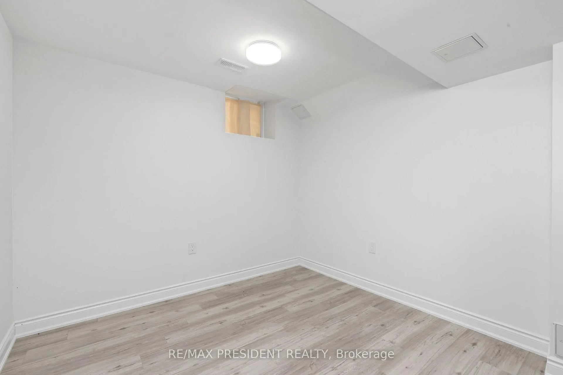 Photo 36 of 3 Kidbrook Road, Brampton, Bram East — HOMEH