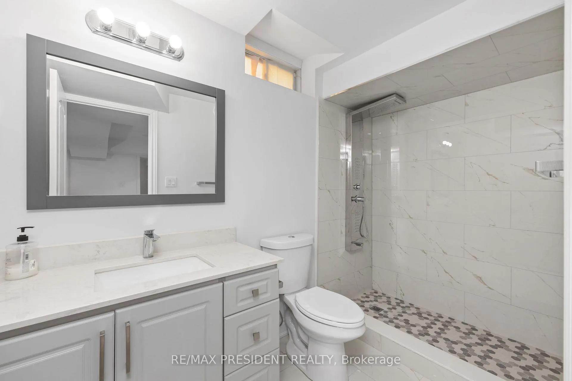 Photo 37 of 3 Kidbrook Road, Brampton, Bram East — HOMEH