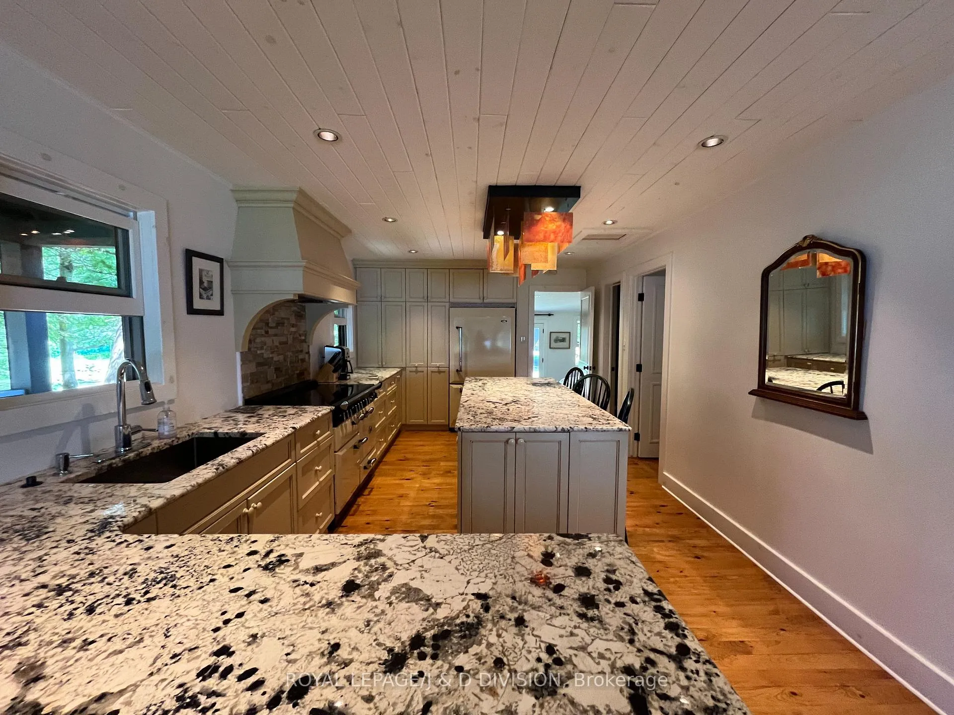 Photo 5 of 2429 Julia Shore Road W, Douro-Dummer — HOMEH