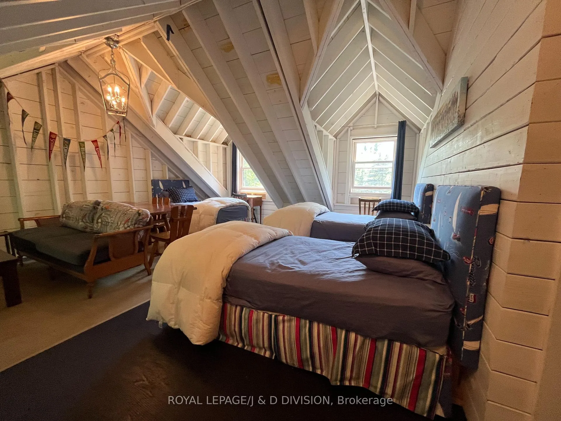 Photo 23 of 2429 Julia Shore Road W, Douro-Dummer — HOMEH
