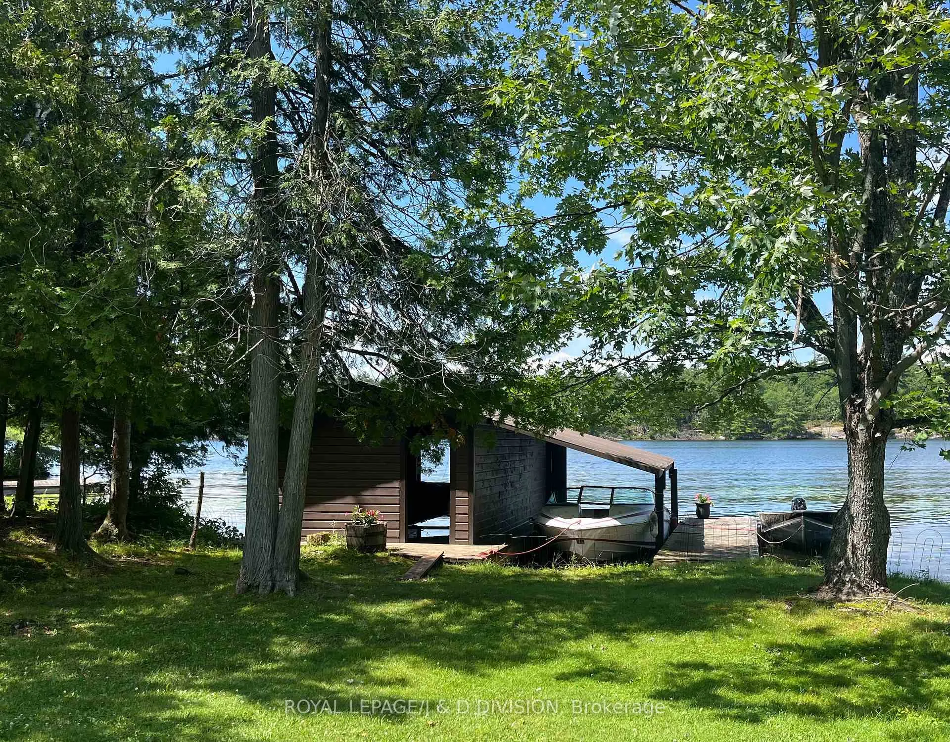 Photo 28 of 2429 Julia Shore Road W, Douro-Dummer — HOMEH