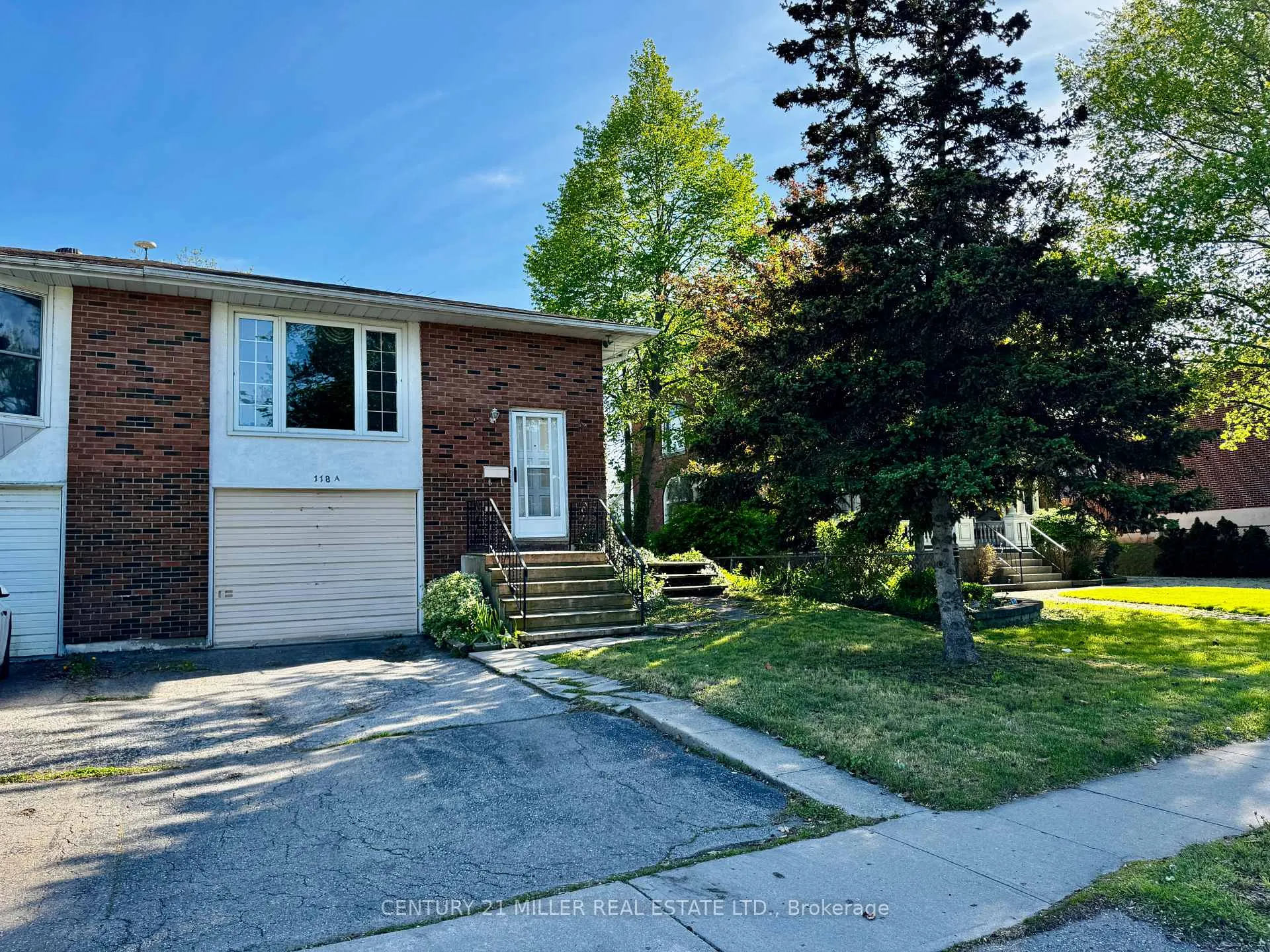Photo 1 of 118A Lock Street W, Haldimand, Dunnville — HOMEH