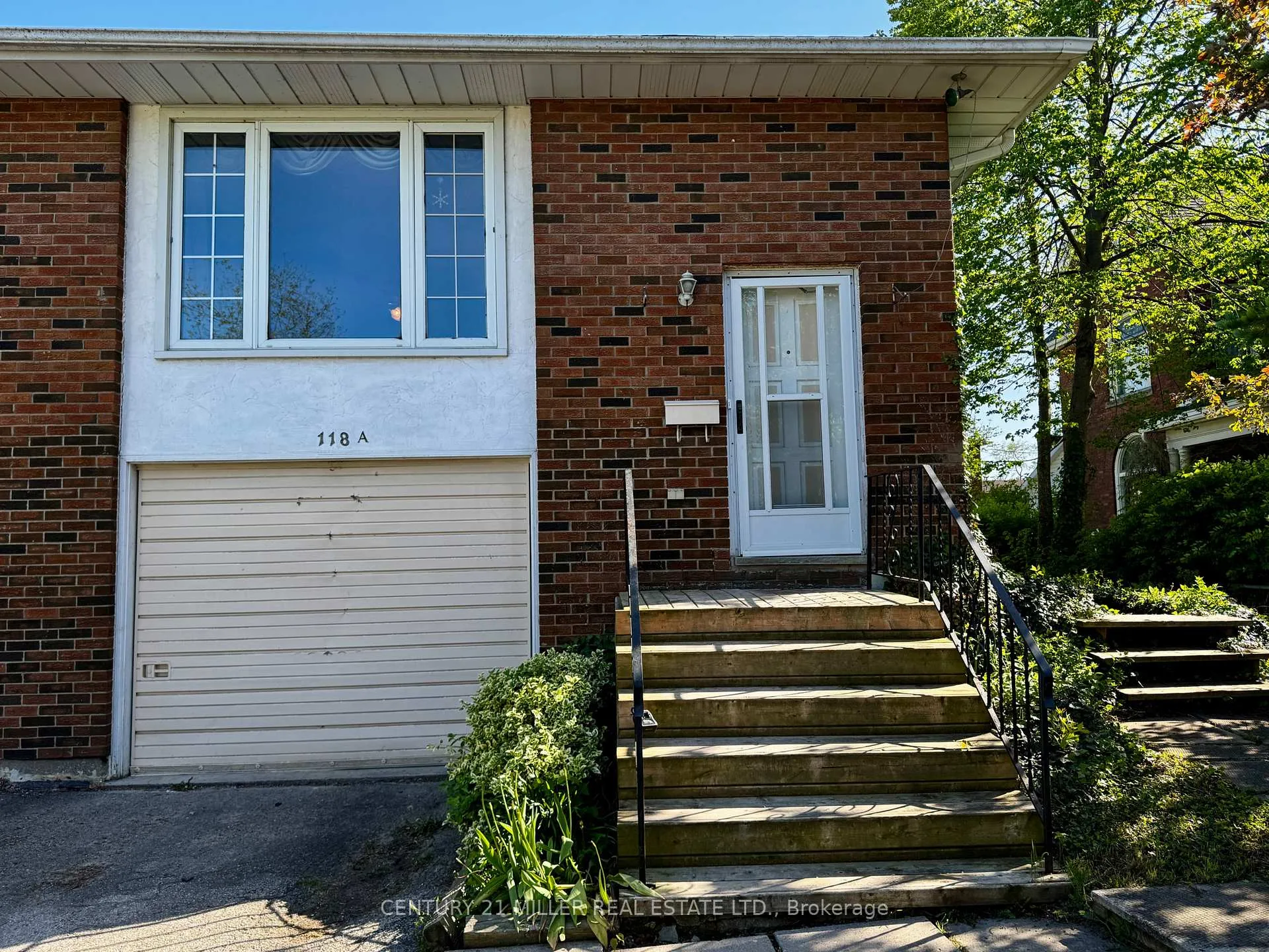 Photo 3 of 118A Lock Street W, Haldimand, Dunnville — HOMEH