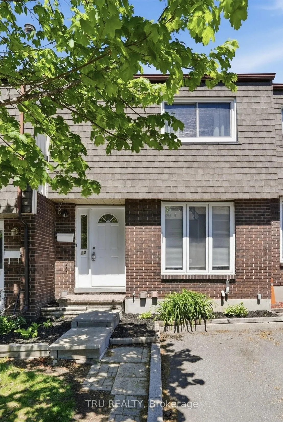 Front of Unit 13, 3301 Mccarthy Road