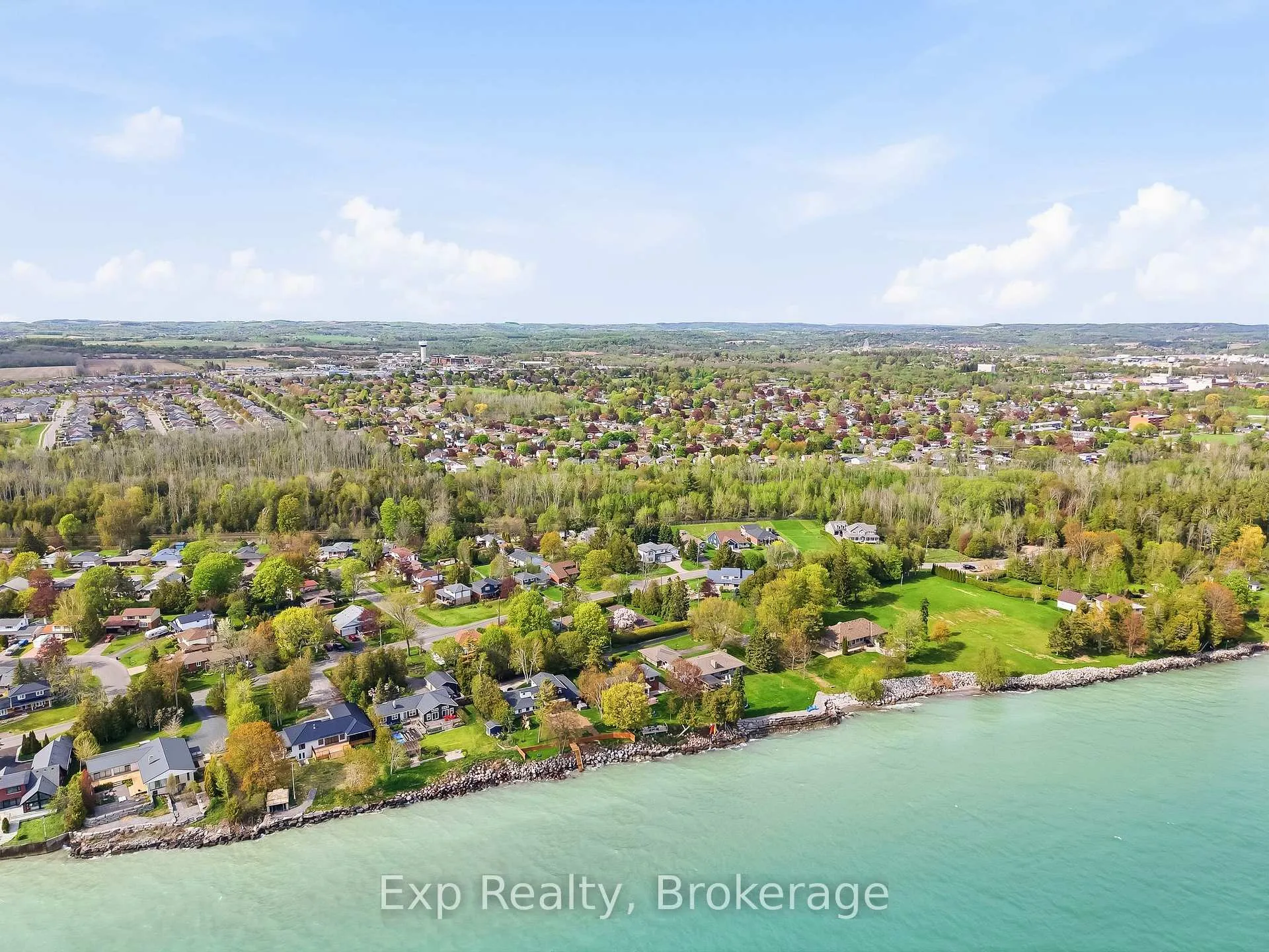 Photo 44 of 10 Cedar Lea Street, Cobourg — HOMEH