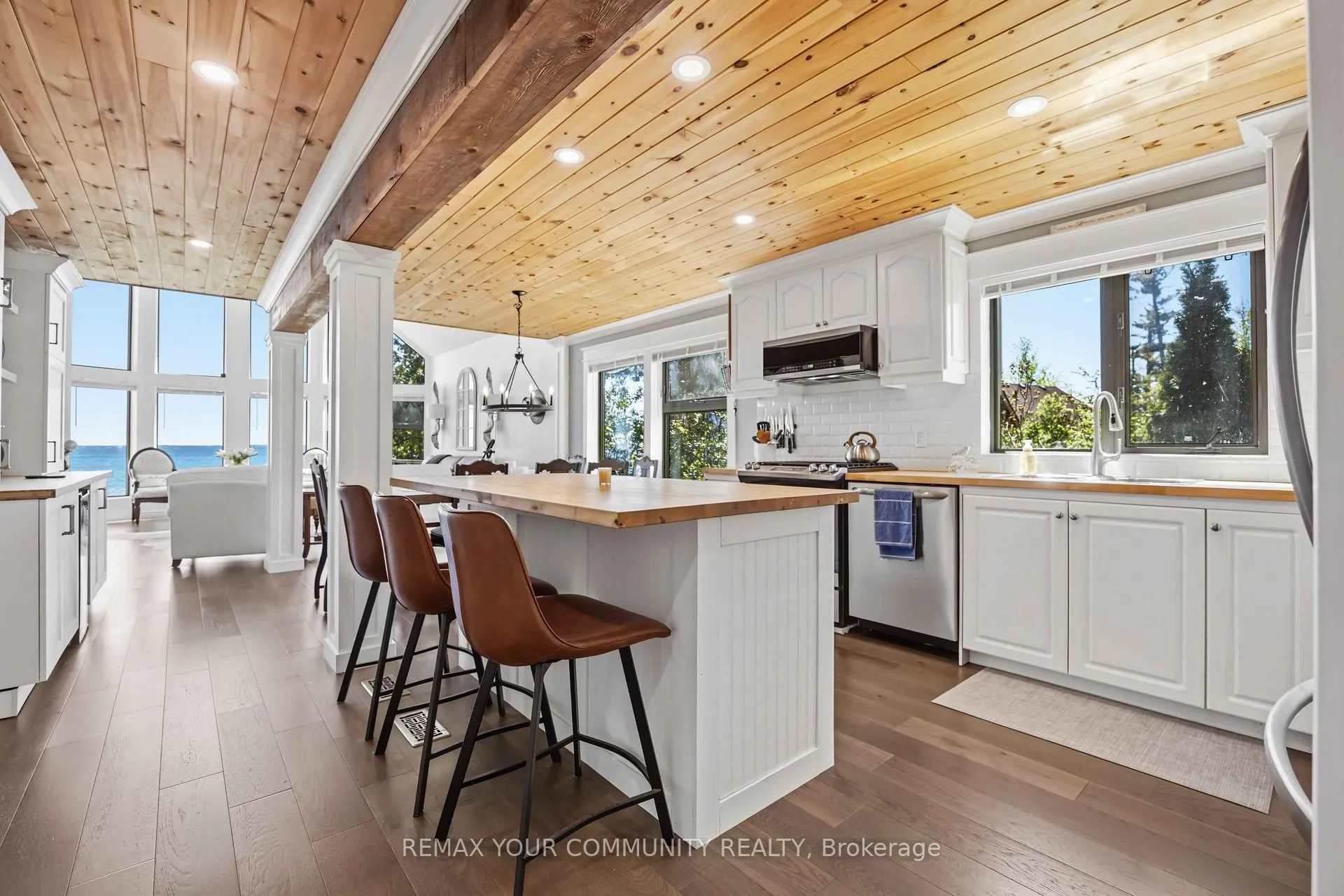 Photo 8 of 762 Loon Road, Georgina Islands, Georgina Island — HOMEH