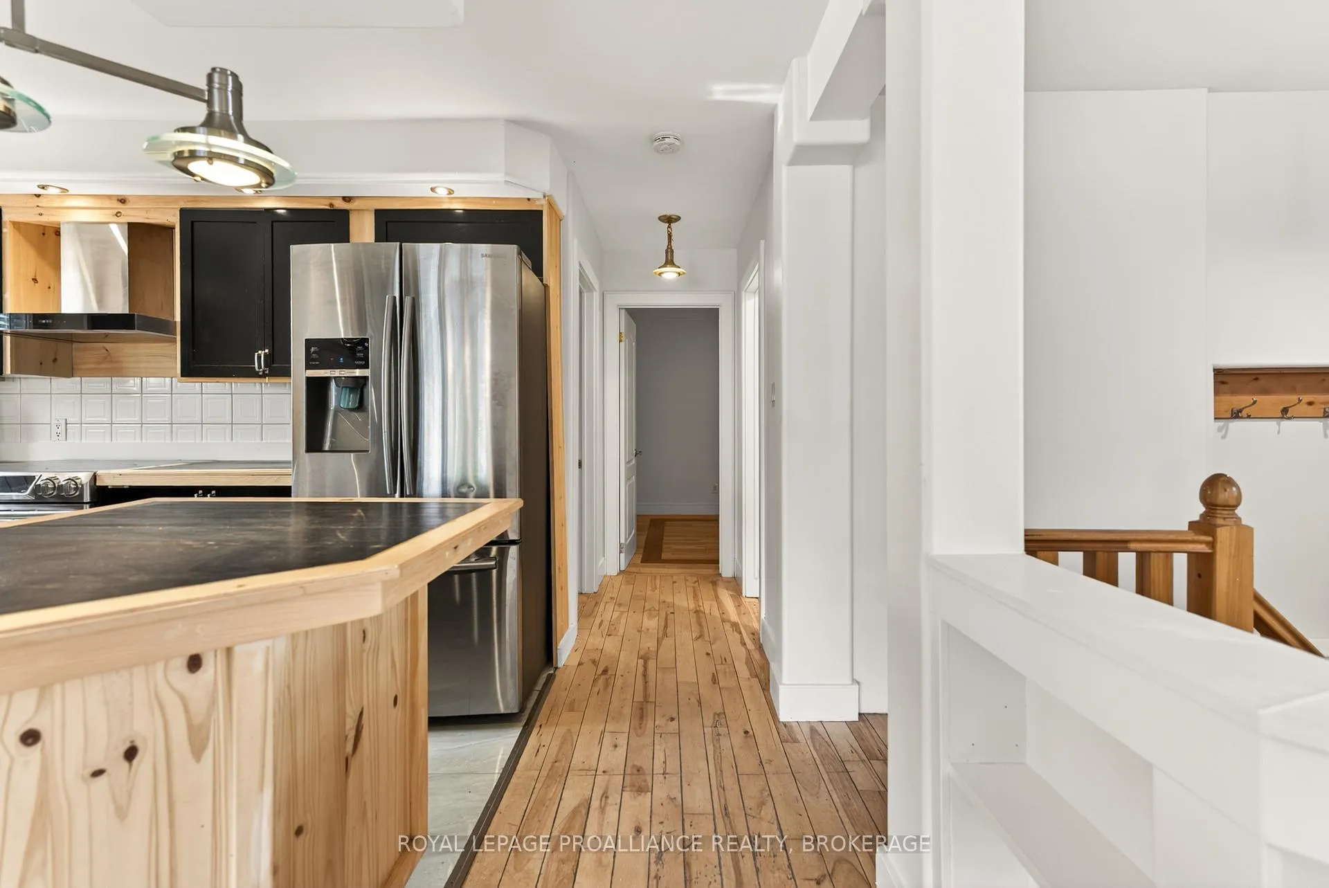 Photo 11 of 169 Carruthers Avenue, Kingston, Central City East — HOMEH