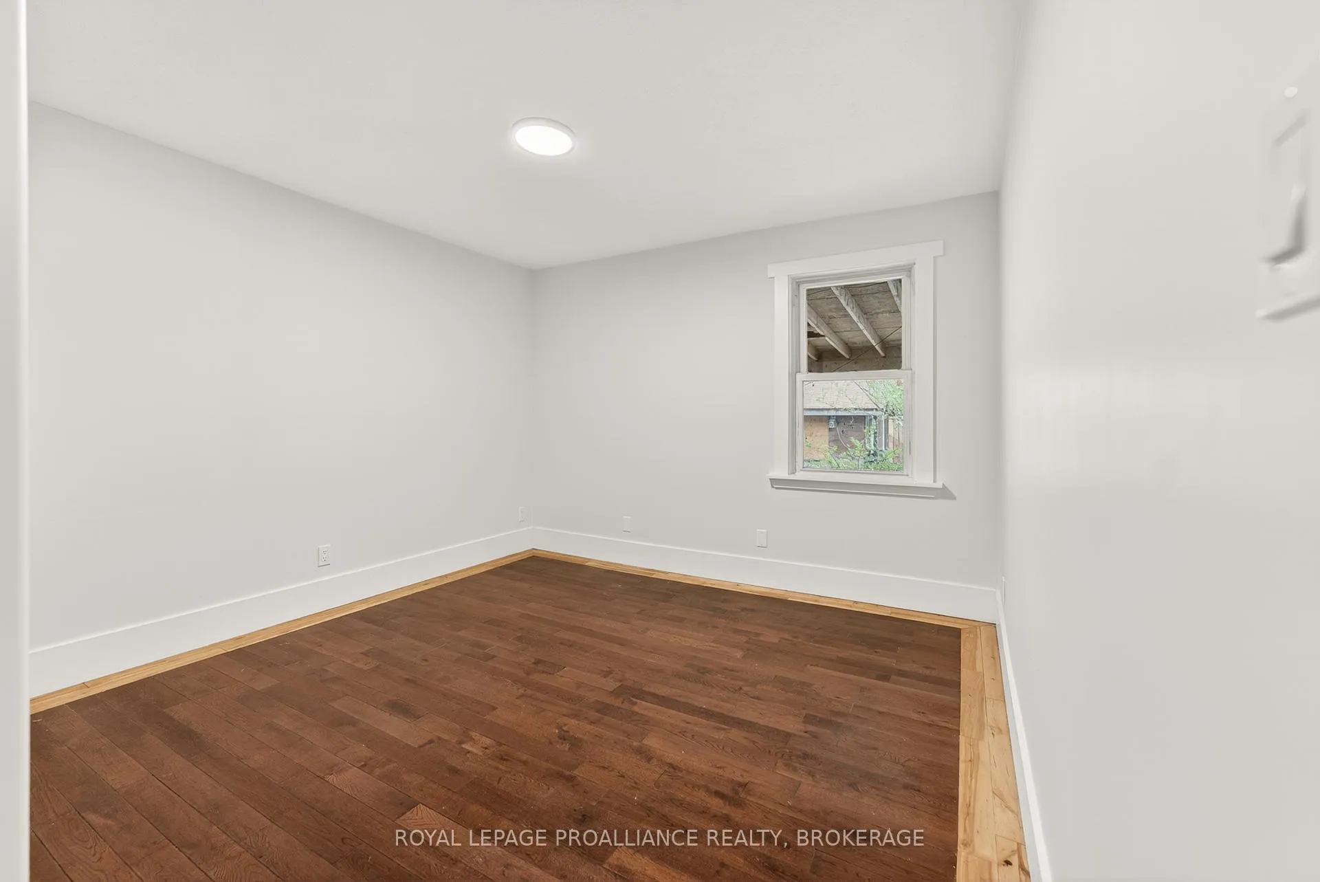 Photo 18 of 169 Carruthers Avenue, Kingston, Central City East — HOMEH