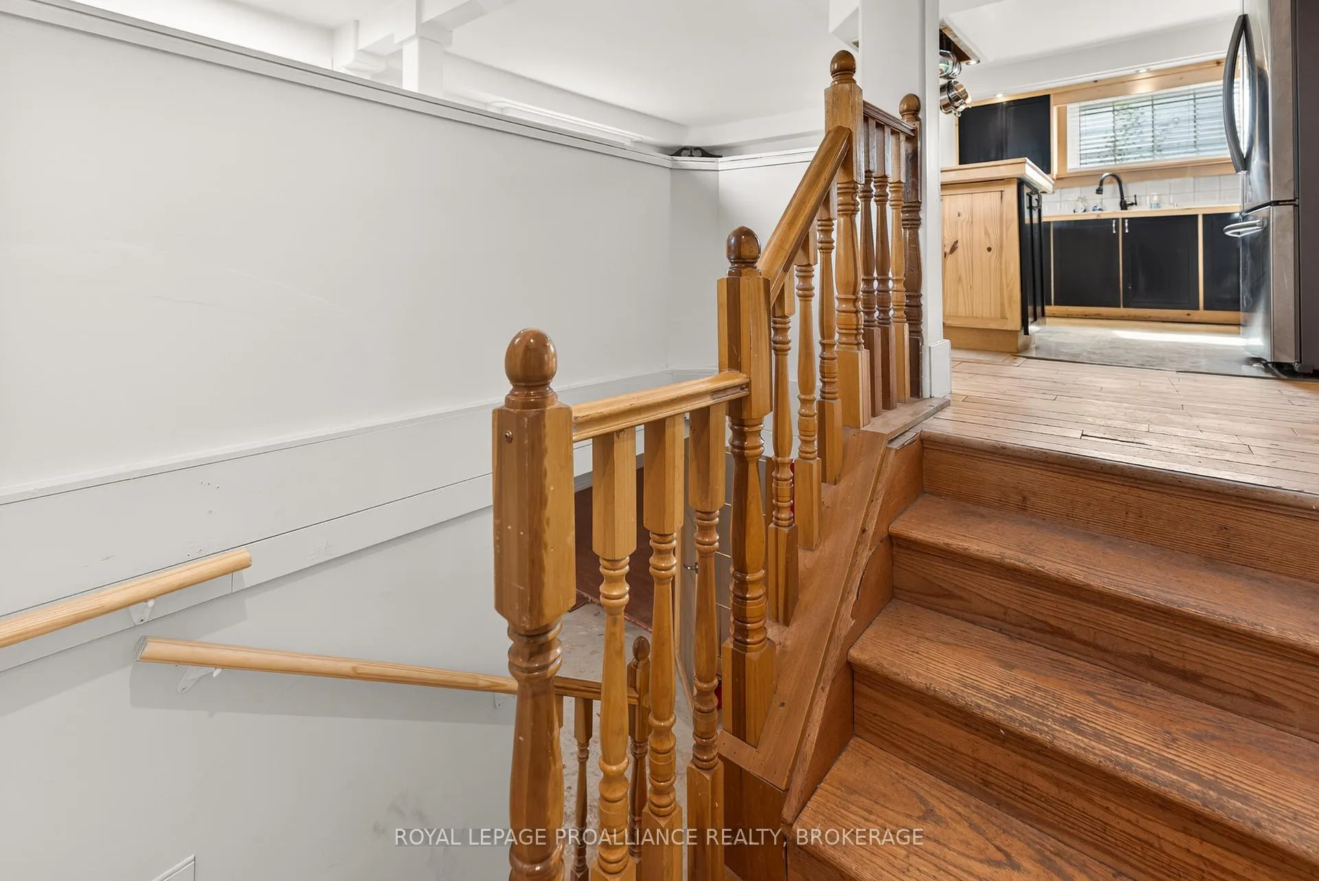 Photo 21 of 169 Carruthers Avenue, Kingston, Central City East — HOMEH
