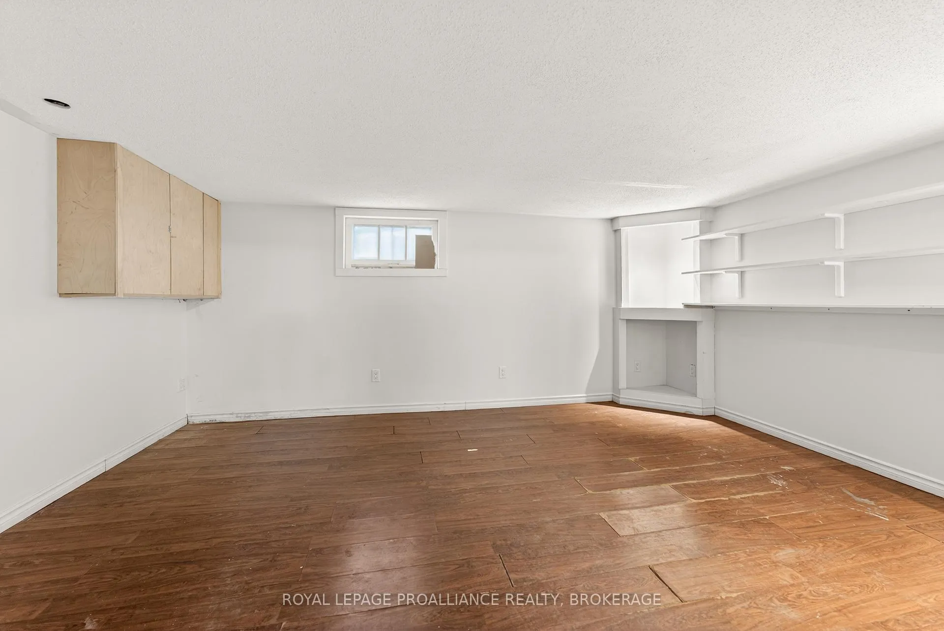 Photo 27 of 169 Carruthers Avenue, Kingston, Central City East — HOMEH