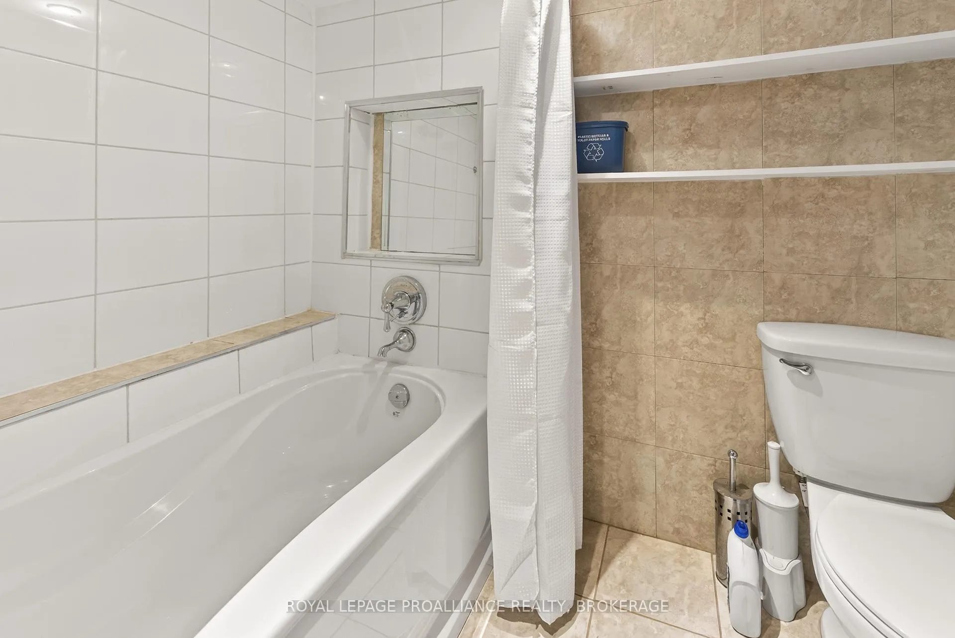 Photo 33 of 169 Carruthers Avenue, Kingston, Central City East — HOMEH