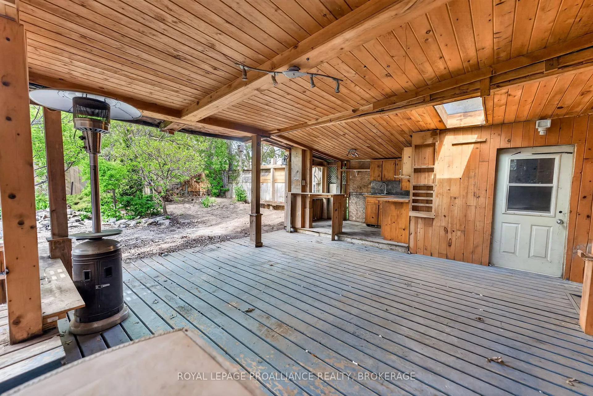 Photo 45 of 169 Carruthers Avenue, Kingston, Central City East — HOMEH