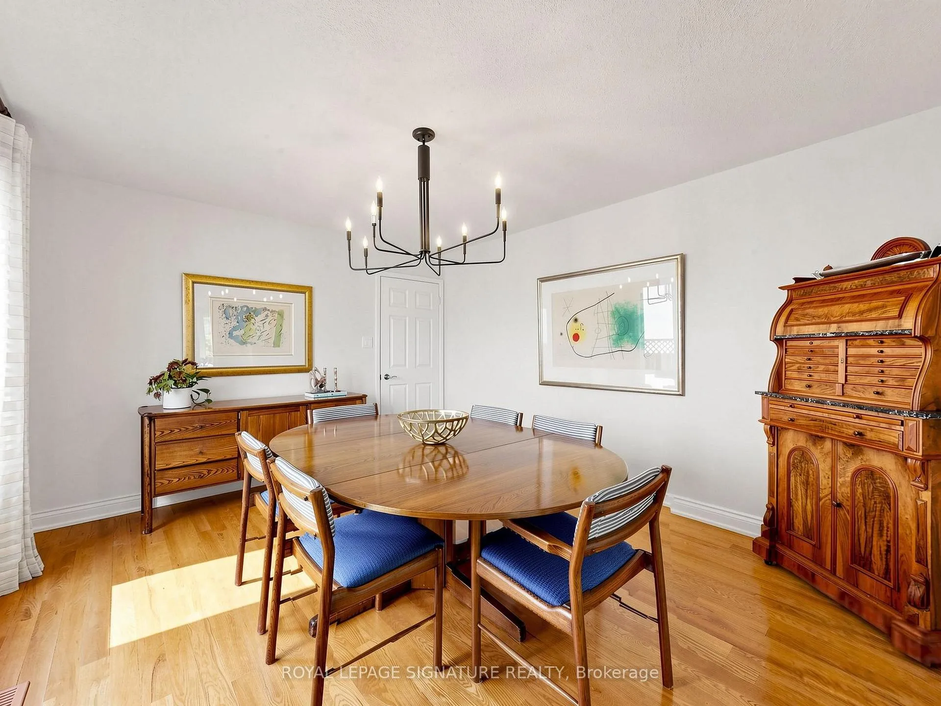 Photo 9 of 41 Prince Edward Boulevard, Markham, Thornlea — HOMEH