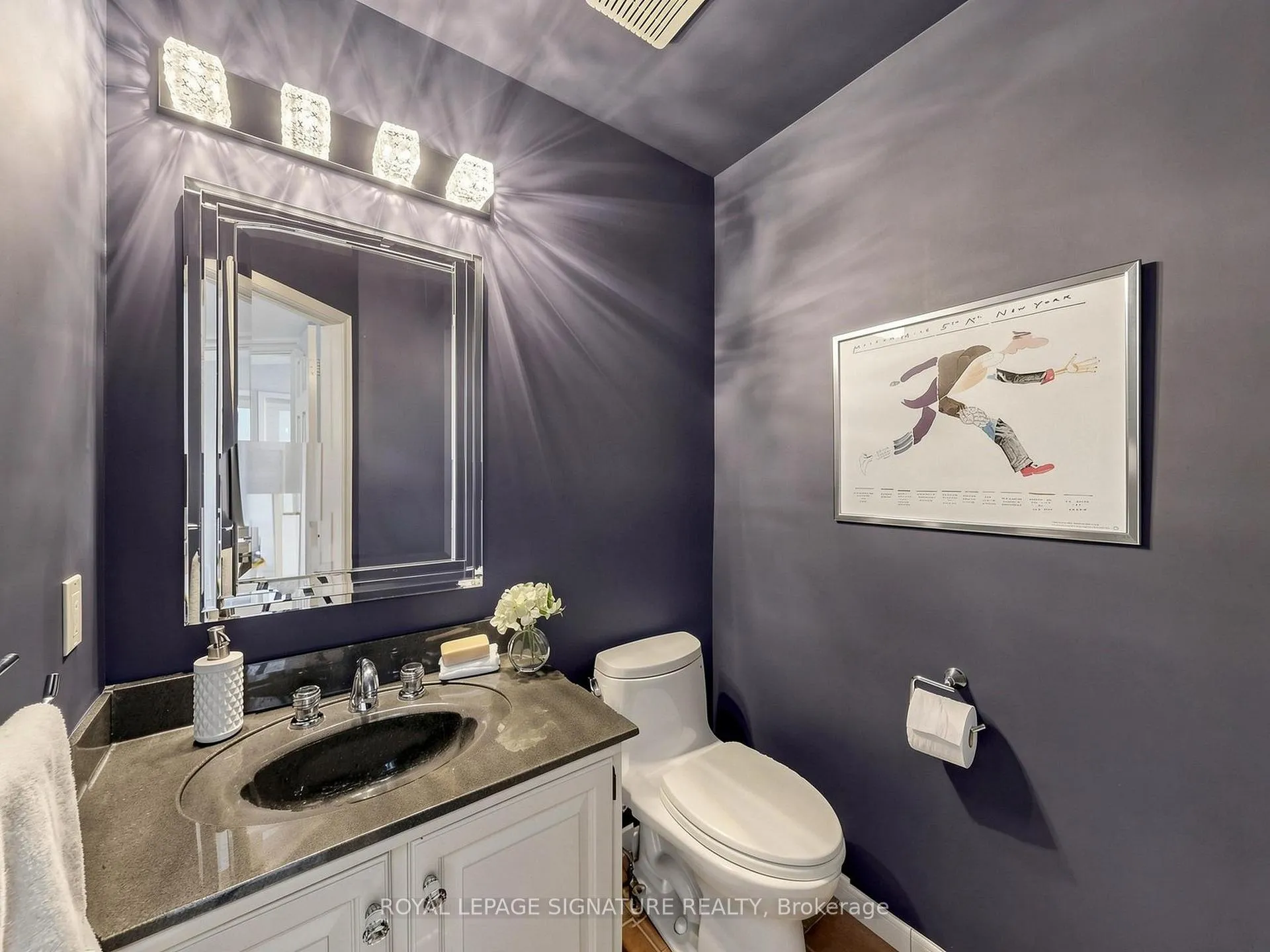 Photo 23 of 41 Prince Edward Boulevard, Markham, Thornlea — HOMEH