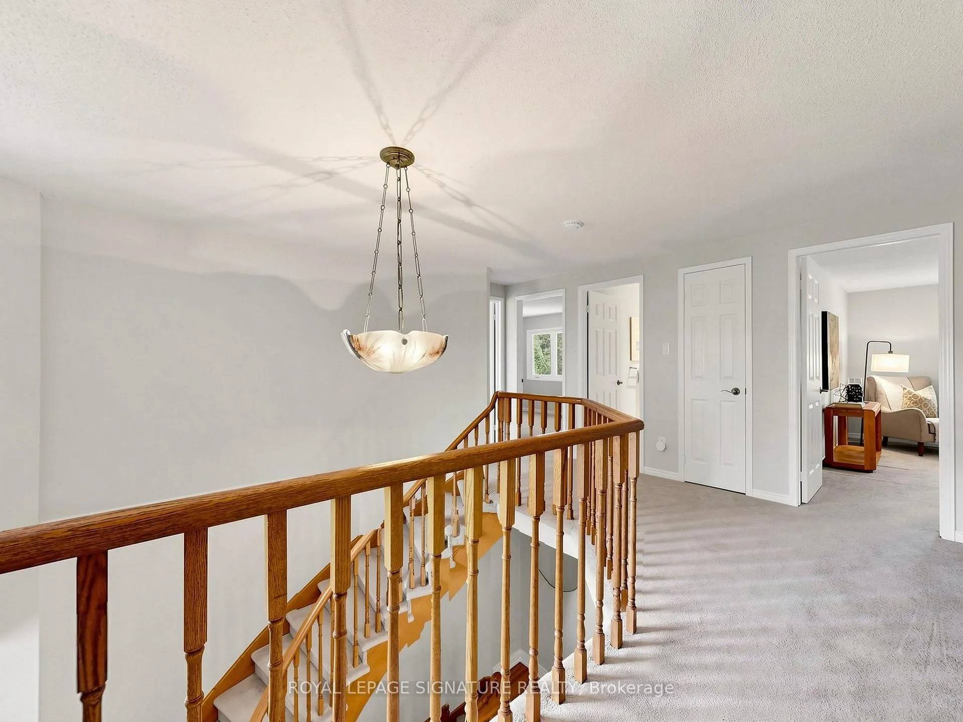 Photo 27 of 41 Prince Edward Boulevard, Markham, Thornlea — HOMEH
