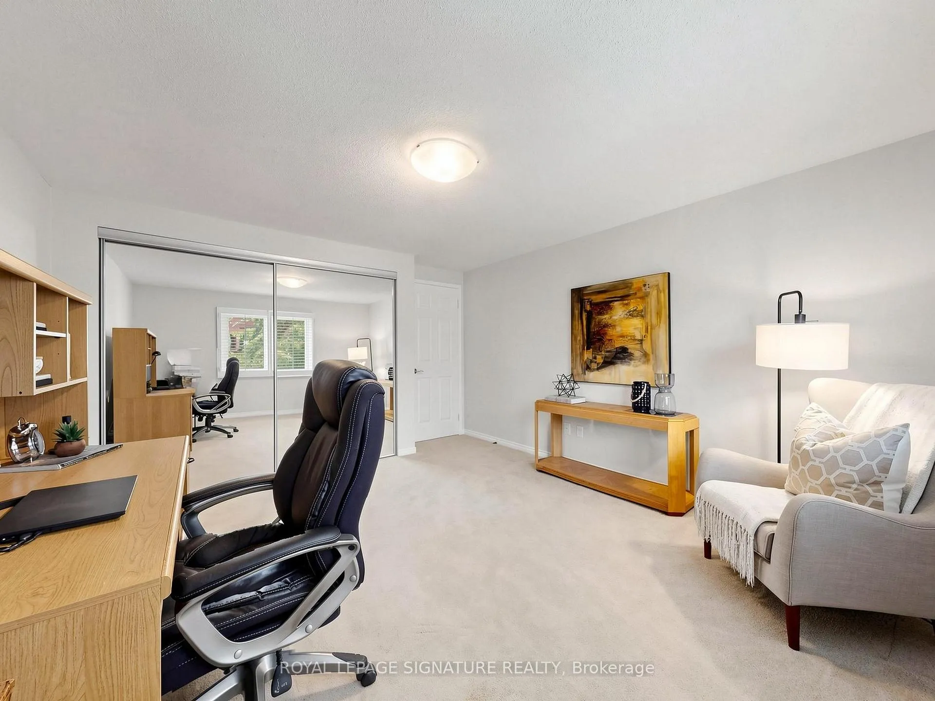 Photo 37 of 41 Prince Edward Boulevard, Markham, Thornlea — HOMEH