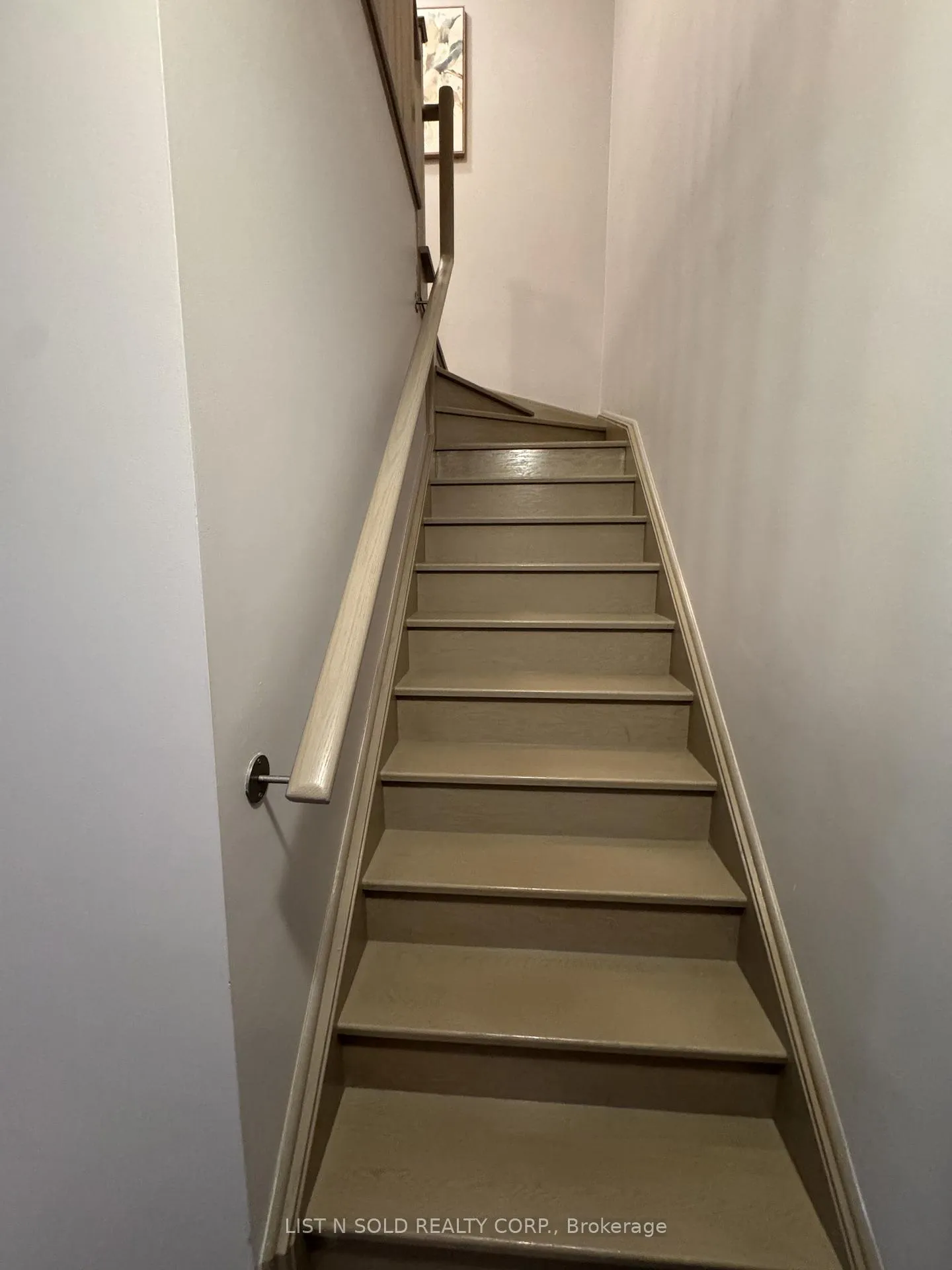 Photo 12 of Unit A15, 26 Bruce Street, Vaughan, East Woodbridge — HOMEH