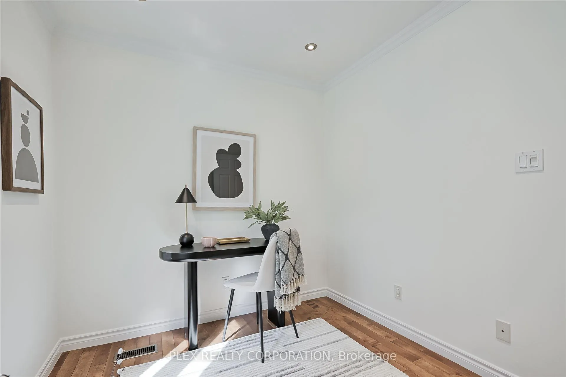 Photo 25 of 192 Coxwell Avenue, Toronto, Greenwood-Coxwell — HOMEH