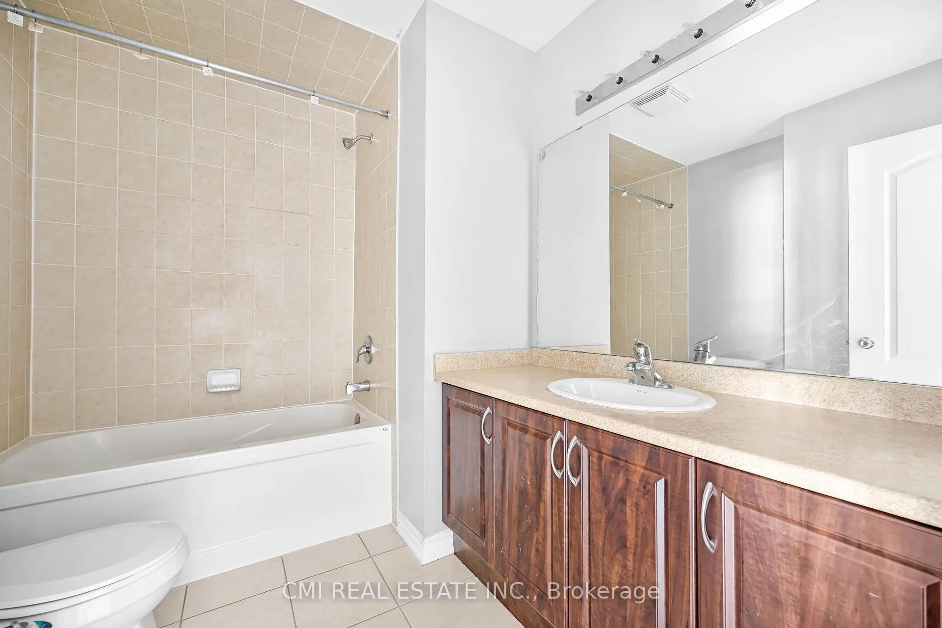 Photo 34 of 21 Kayak Heights, Brampton, Heart Lake East — HOMEH