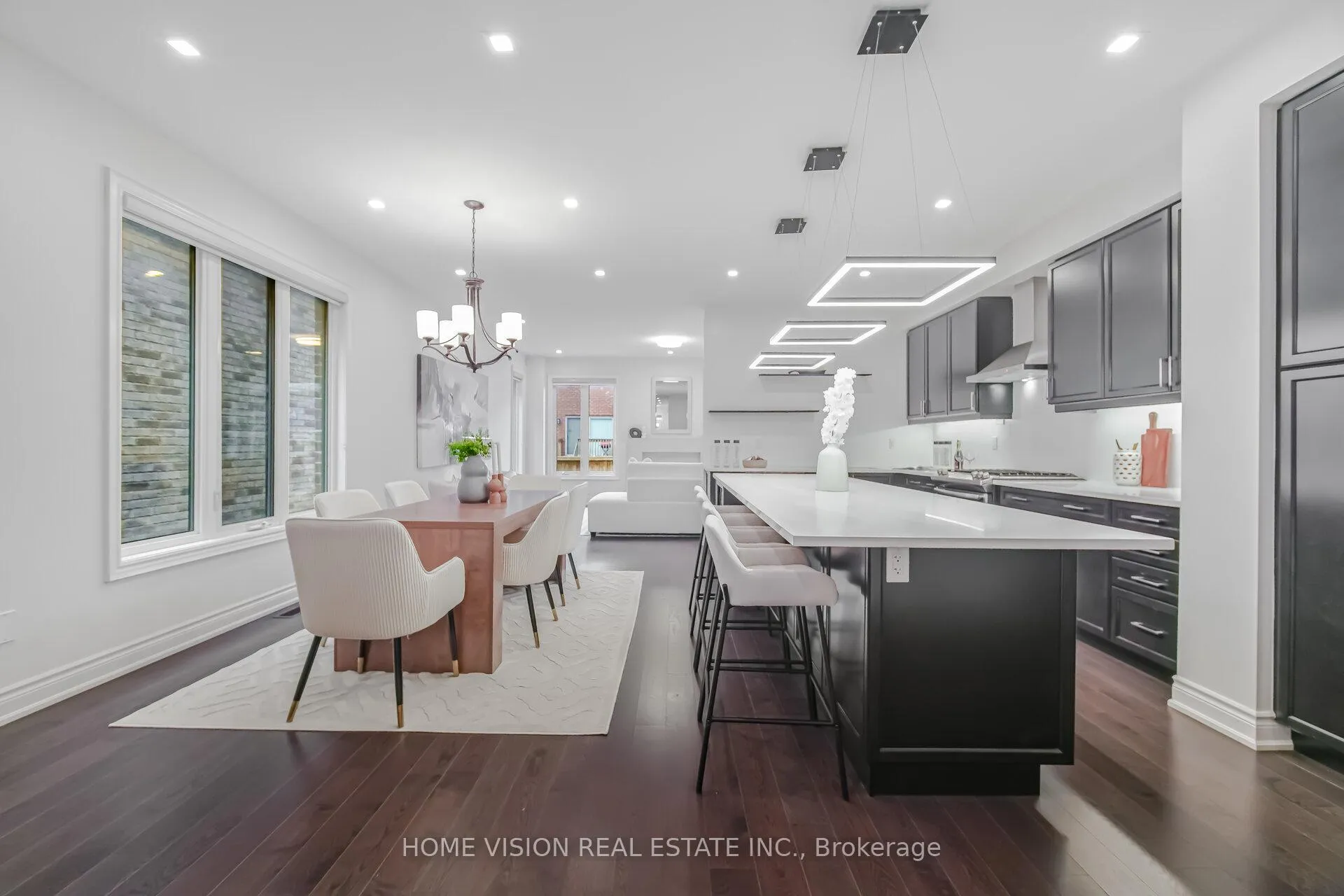 Photo 5 of 20 Hubbell Road, Brampton, Bram West — HOMEH