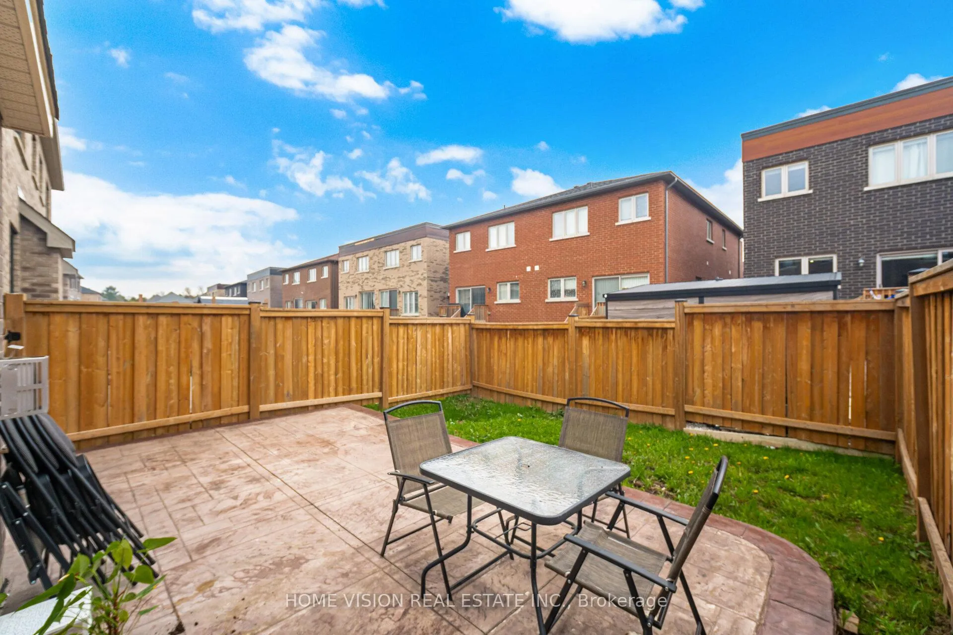 Photo 40 of 20 Hubbell Road, Brampton, Bram West — HOMEH