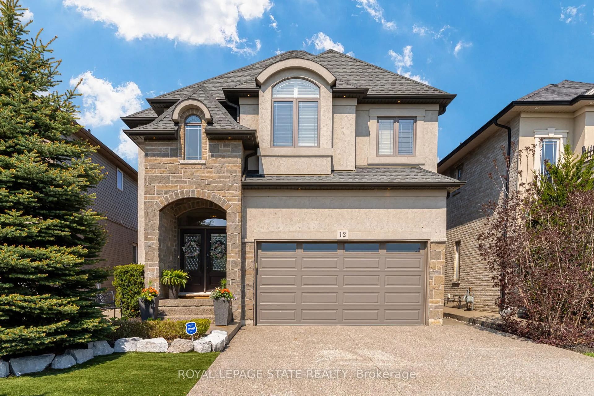 Photo 1 of 12 Nicosia Road, Hamilton, Mount Hope — HOMEH