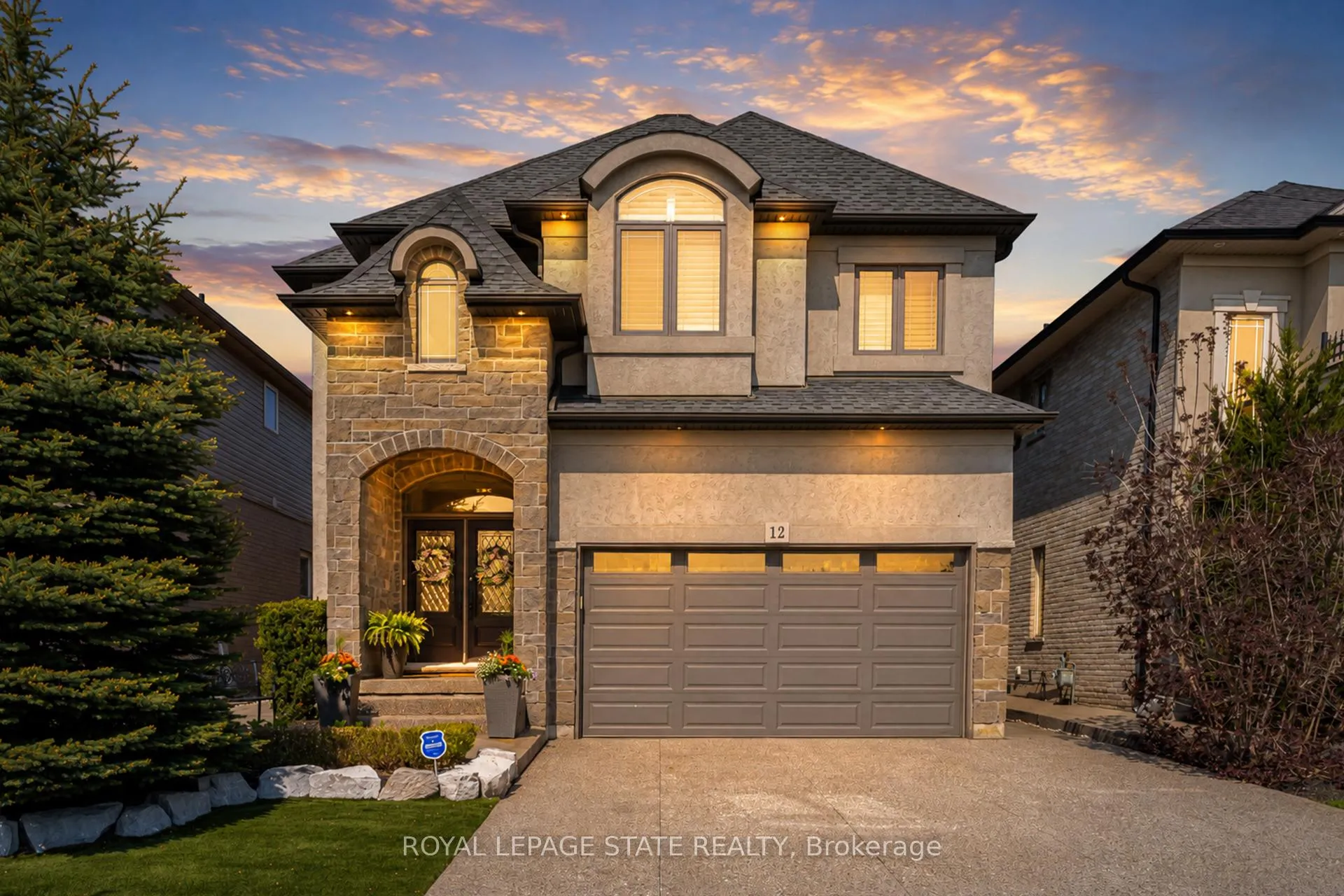 Photo 3 of 12 Nicosia Road, Hamilton, Mount Hope — HOMEH