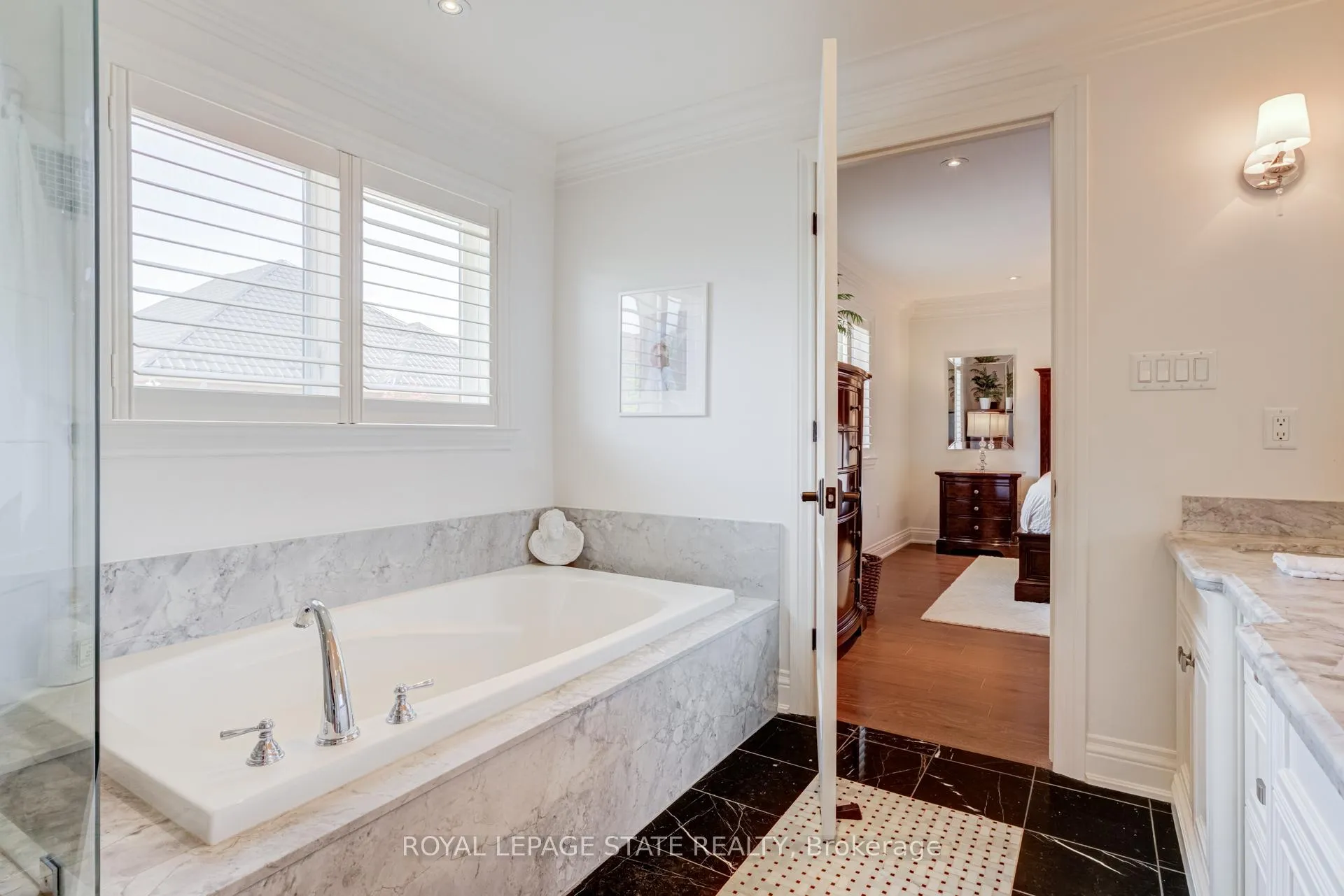 Photo 25 of 12 Nicosia Road, Hamilton, Mount Hope — HOMEH