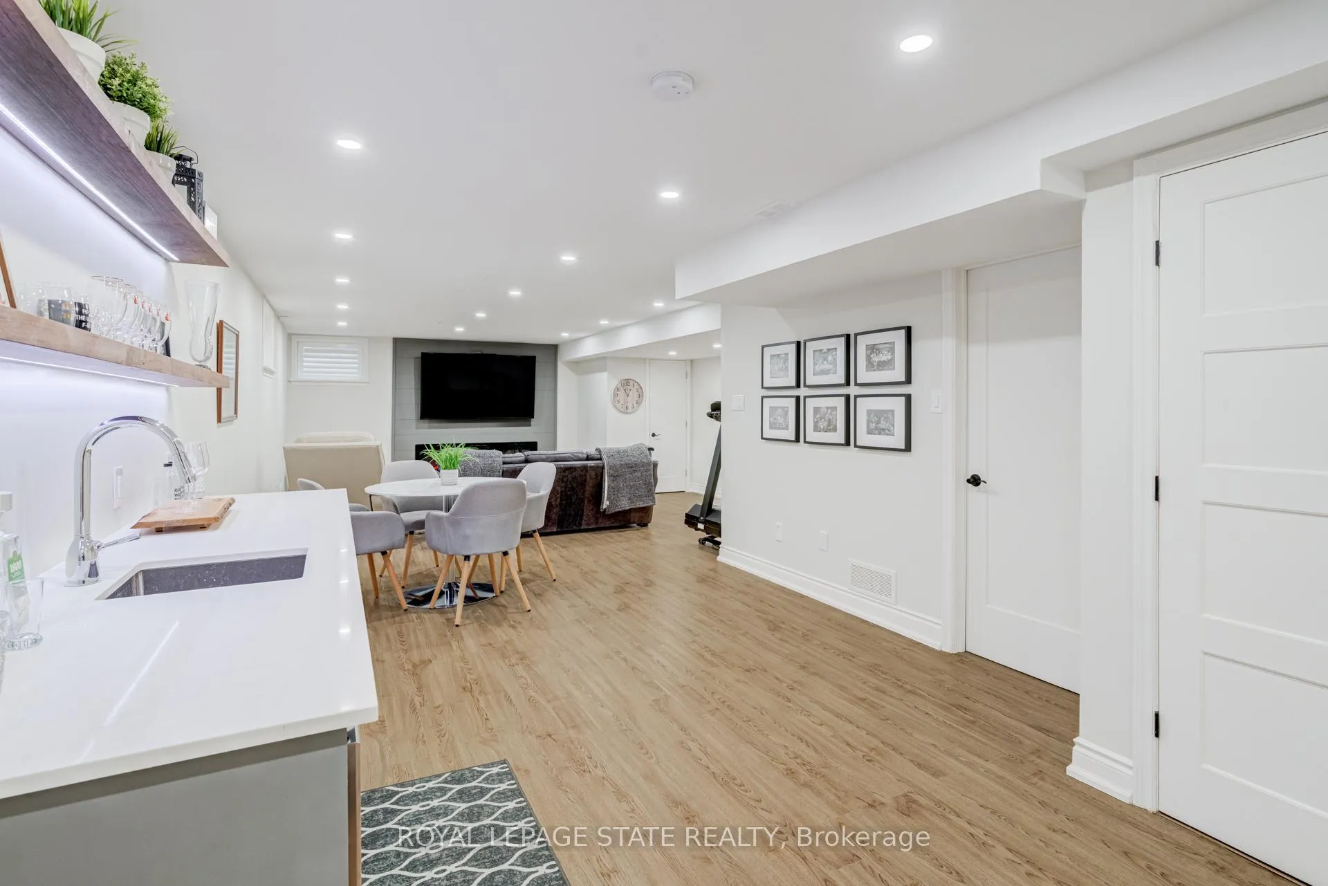 Photo 35 of 12 Nicosia Road, Hamilton, Mount Hope — HOMEH
