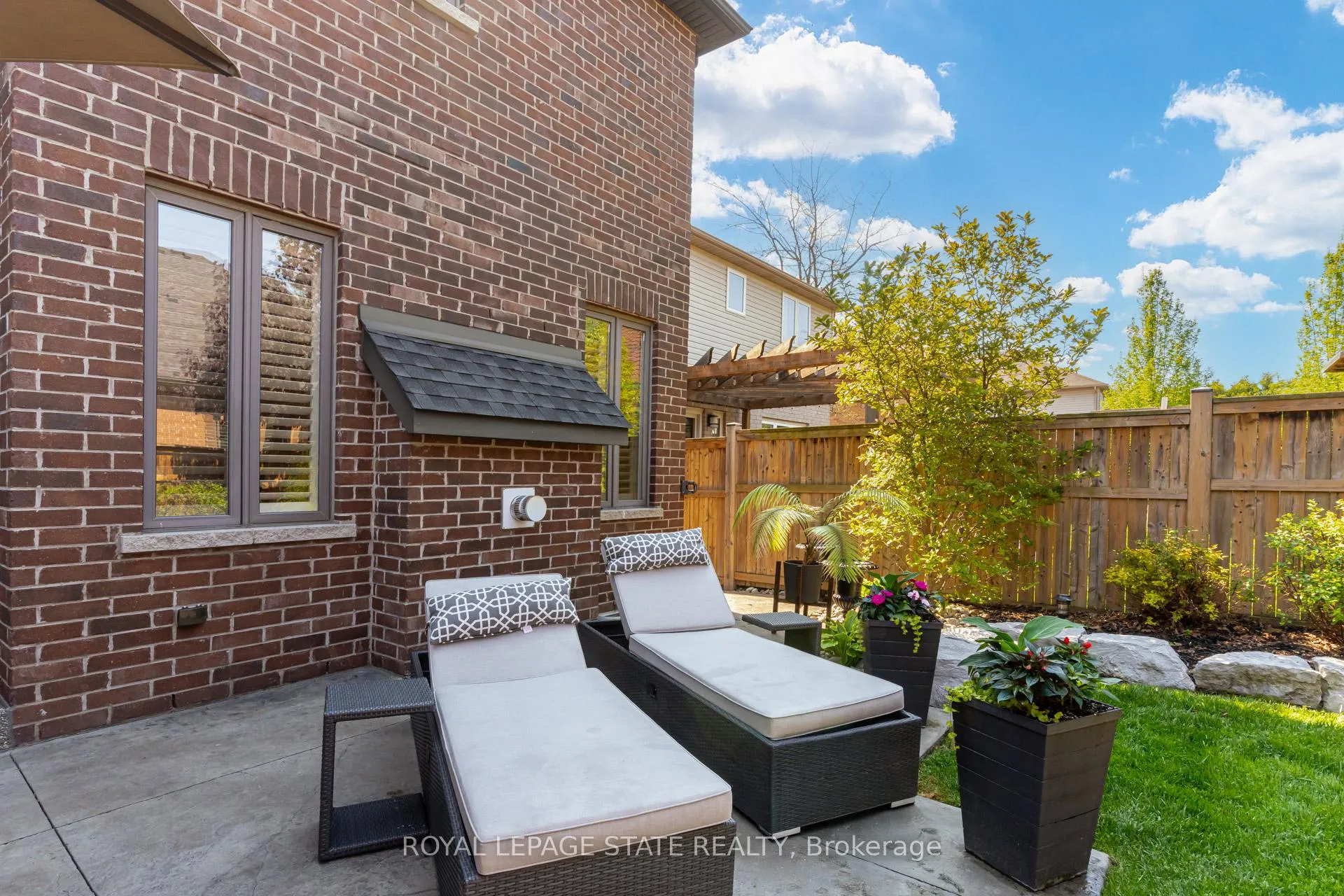 Photo 44 of 12 Nicosia Road, Hamilton, Mount Hope — HOMEH